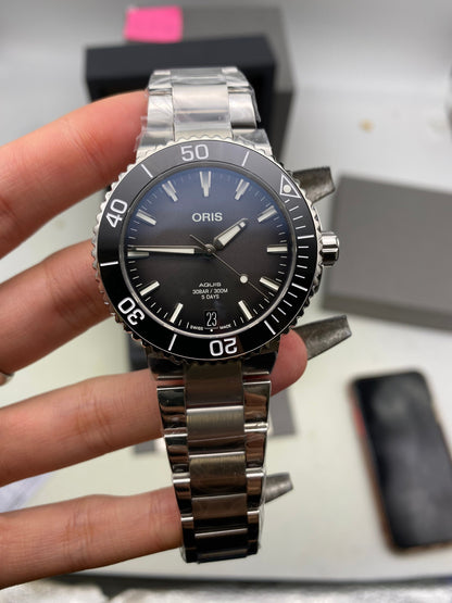 Oris Aquis 41,5 mm 01 400 7769 4154 2025