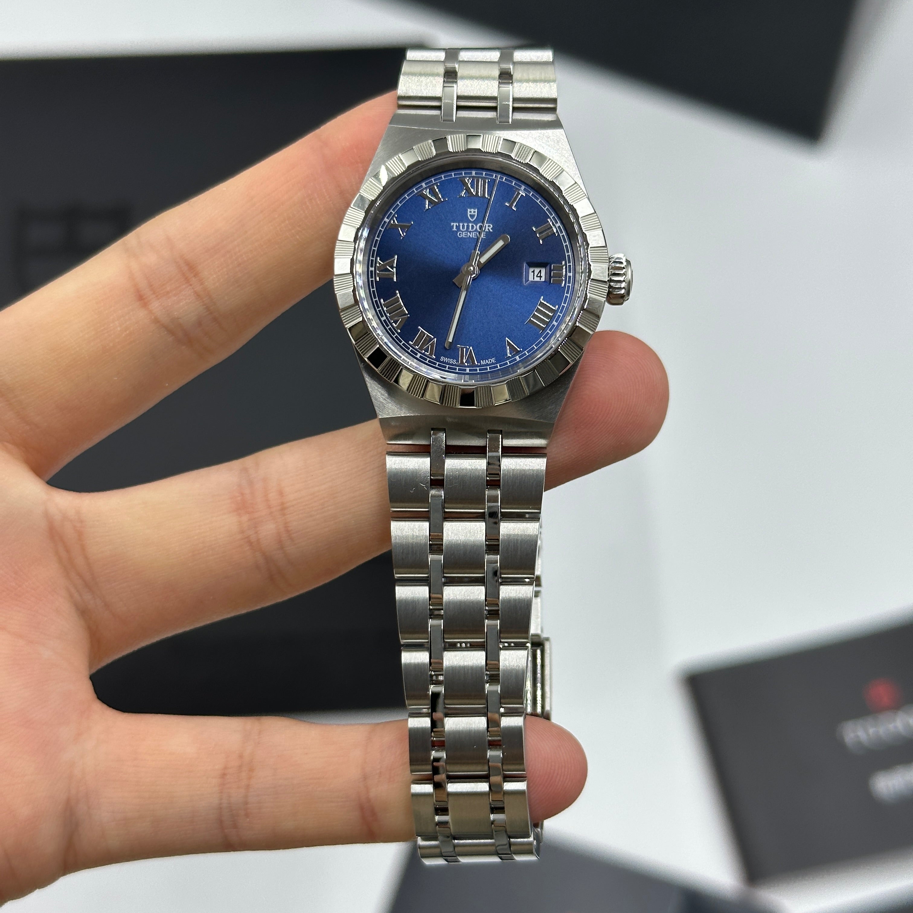 Tudor Tudor Royal 28 mm 28300-0006 Blauer römischer Stahl 2024