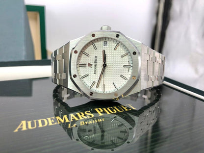 Audemars Piguet Royal Oak 41mm 15500St Weiß 2021