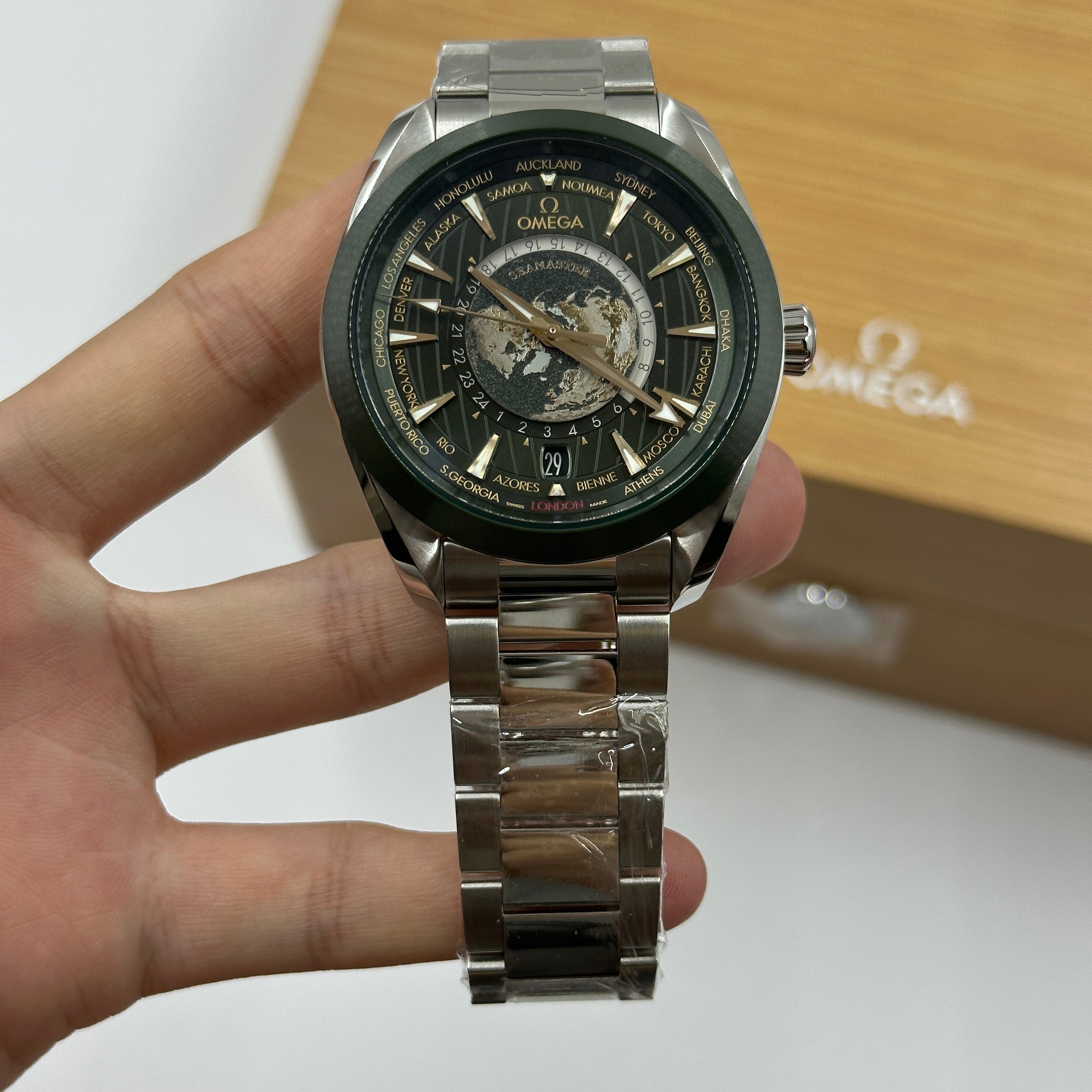 Omega Seamaster Aqua Terra 150M 43 mm 220.30.43.22.10.001 2023 GKO