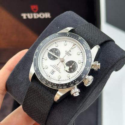 Tudor Black Bay Chrono 41 mm 79360N-0008 Weiß gewebt 2024