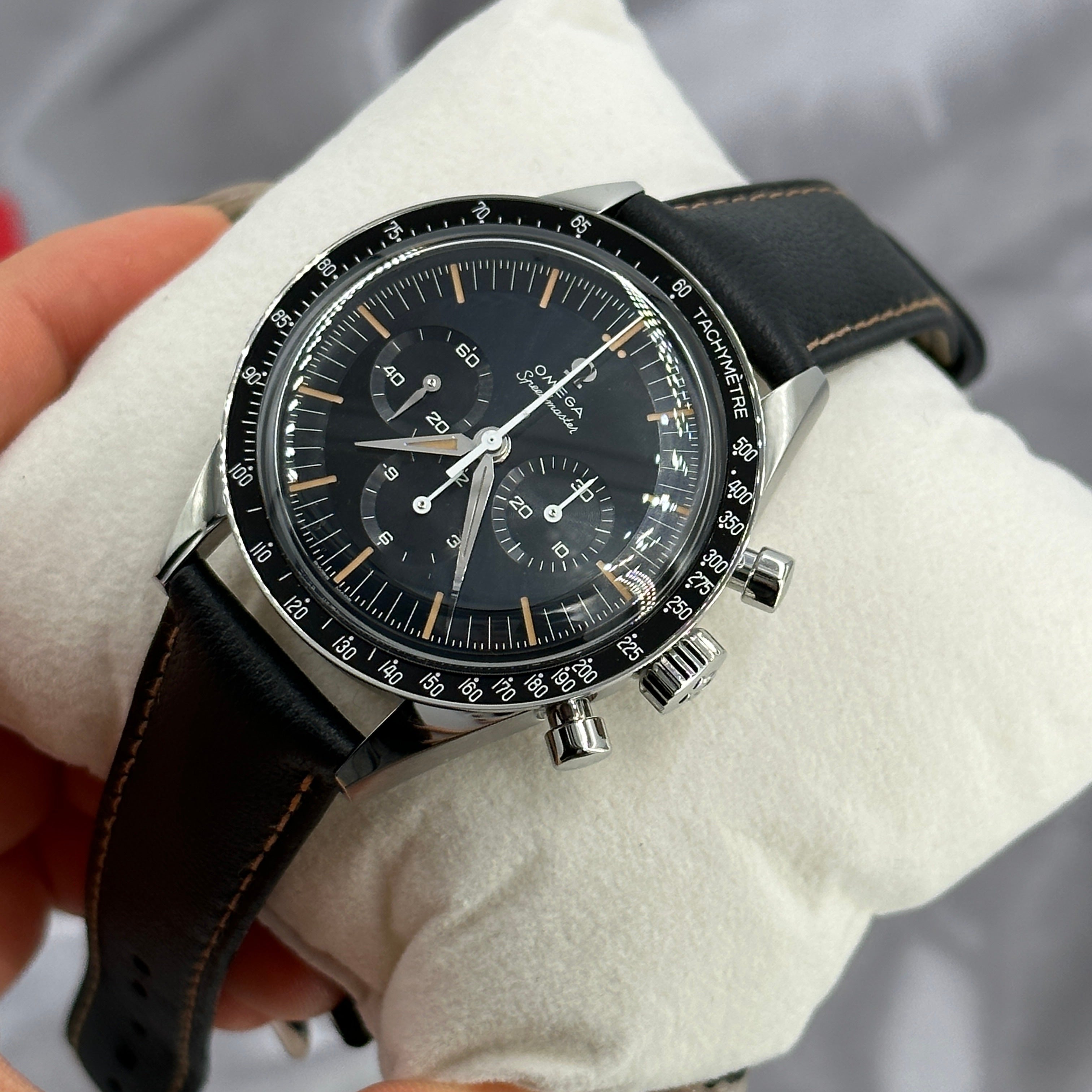 Omega Speedmaster Erste Omega im Weltraum 39,7 mm 310.32.40.50.06.001 2025 JHP