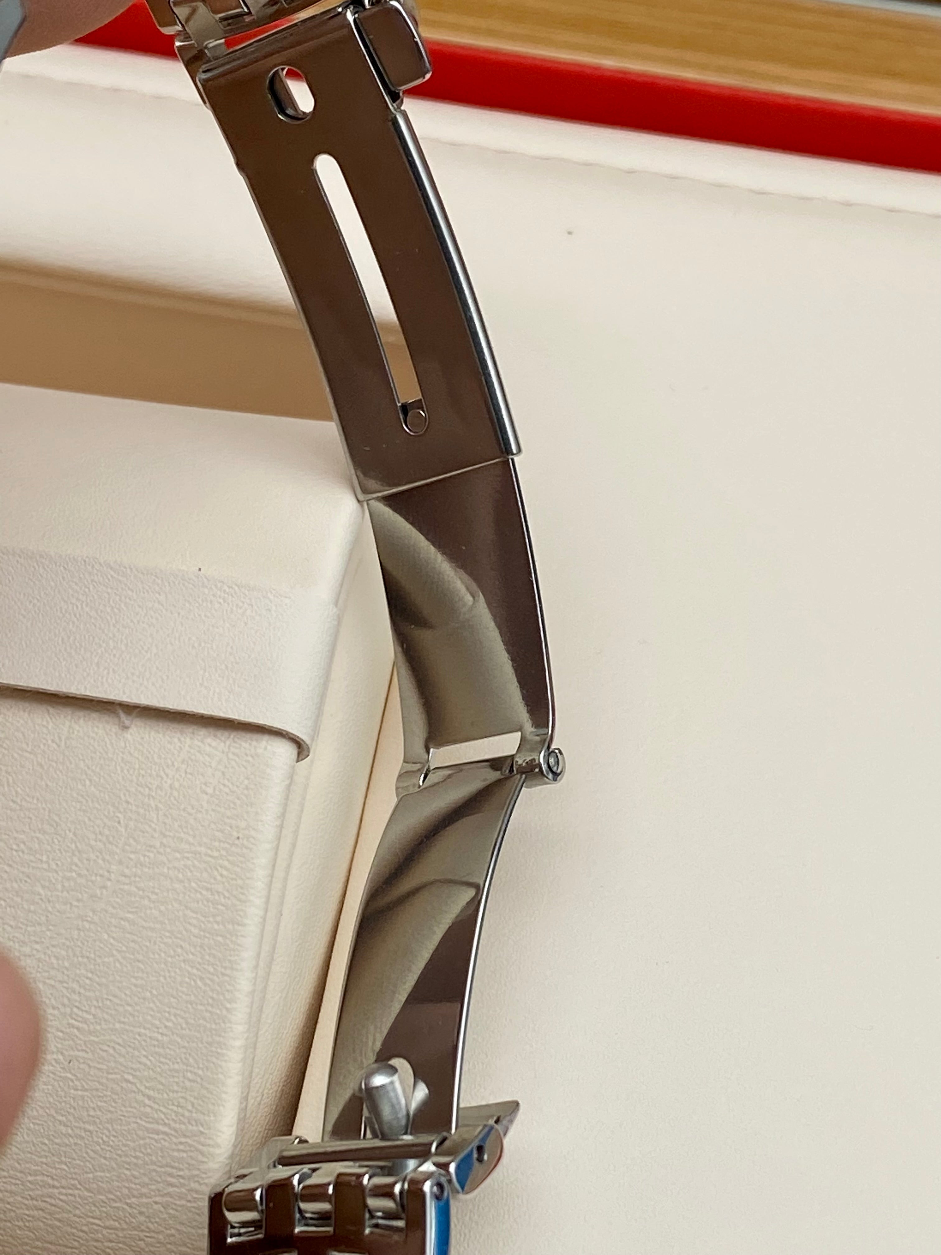 Omega De Ville Prestige 39,5 mm 424.10.40.20.01.001 2025