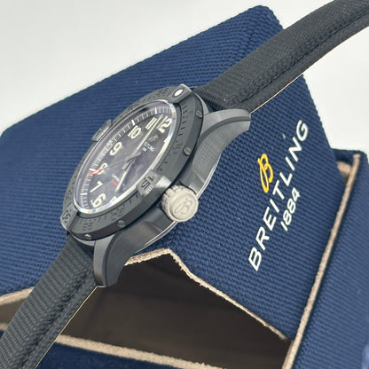 Breitling Avenger 42 mm Automatik 42 Night Mission S17328101B1X1 2025