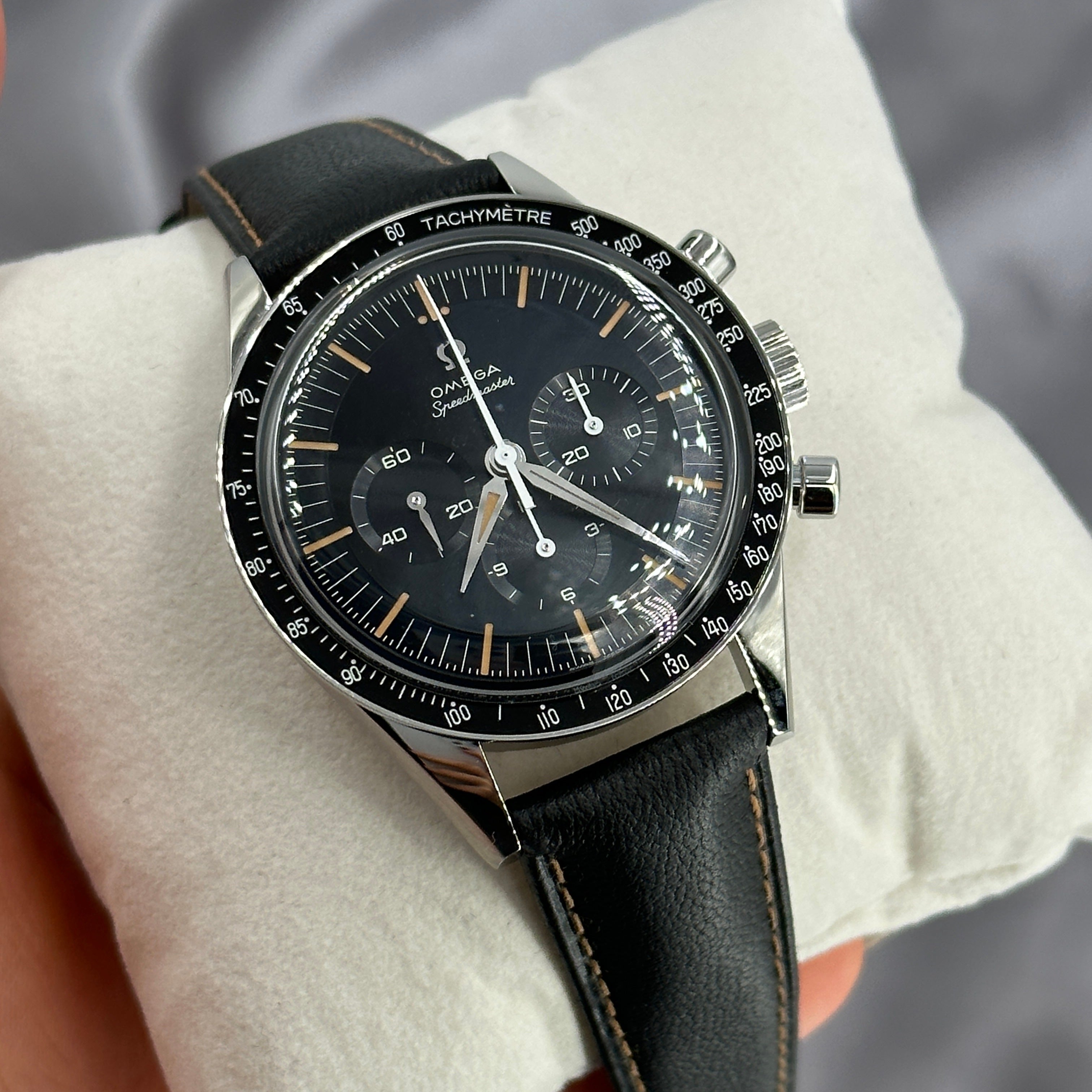 Omega Speedmaster Erste Omega im Weltraum 39,7 mm 310.32.40.50.06.001 2025 KFU