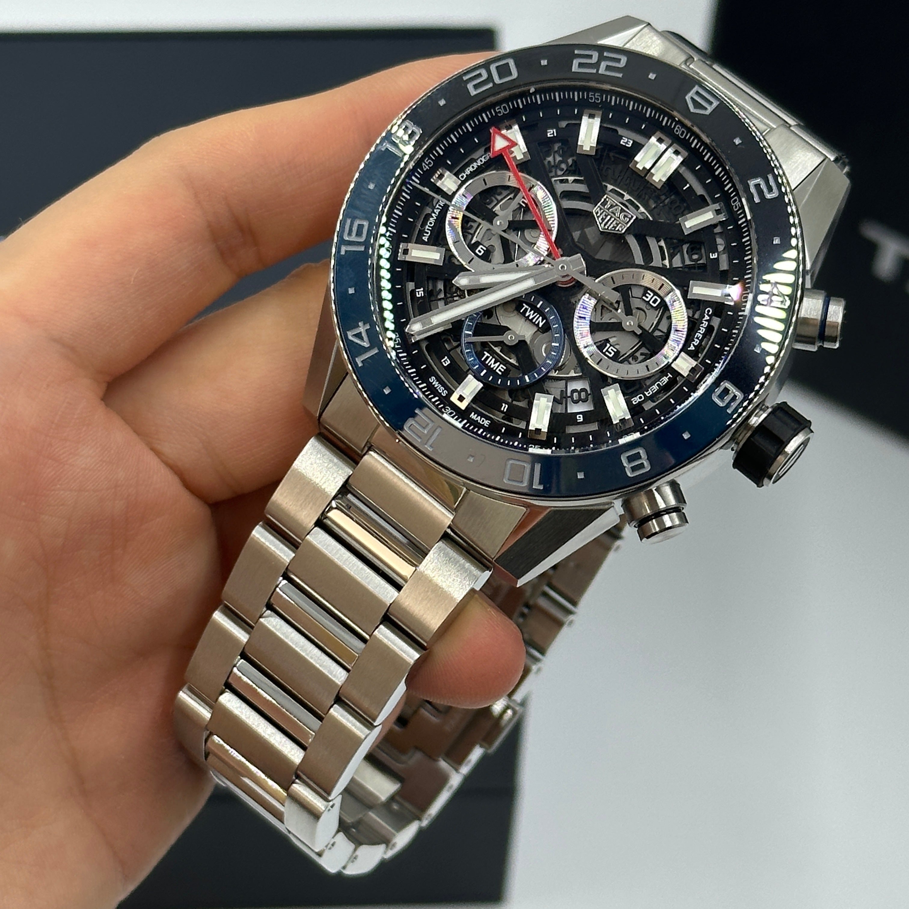 TAG Heuer Carrera Chronograph Twin-Time 45mm CBG2A1Z.BA0658 2024