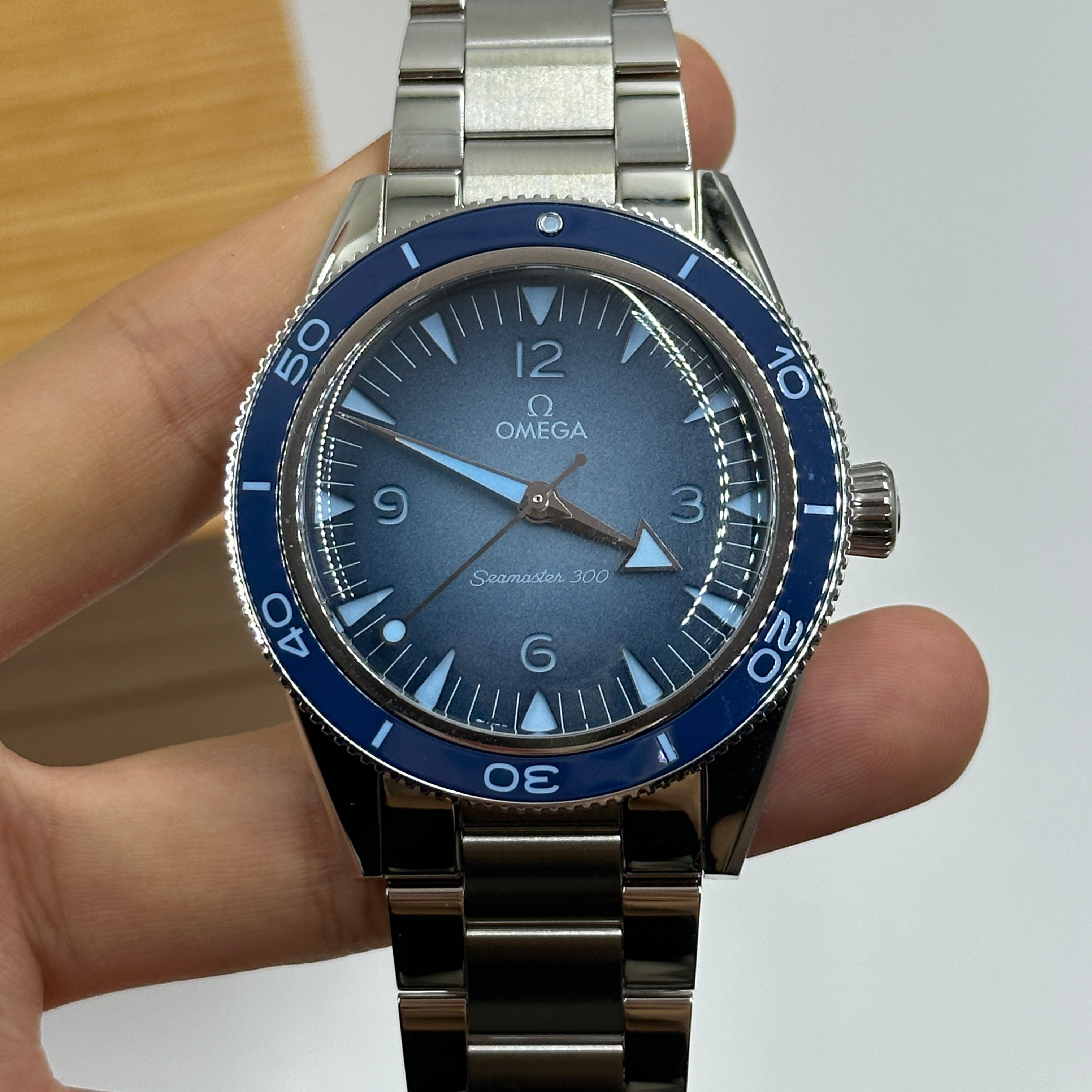 Omega Seamaster 300 Master Chronometer 41mm 234.30.41.21.03.002 2023
