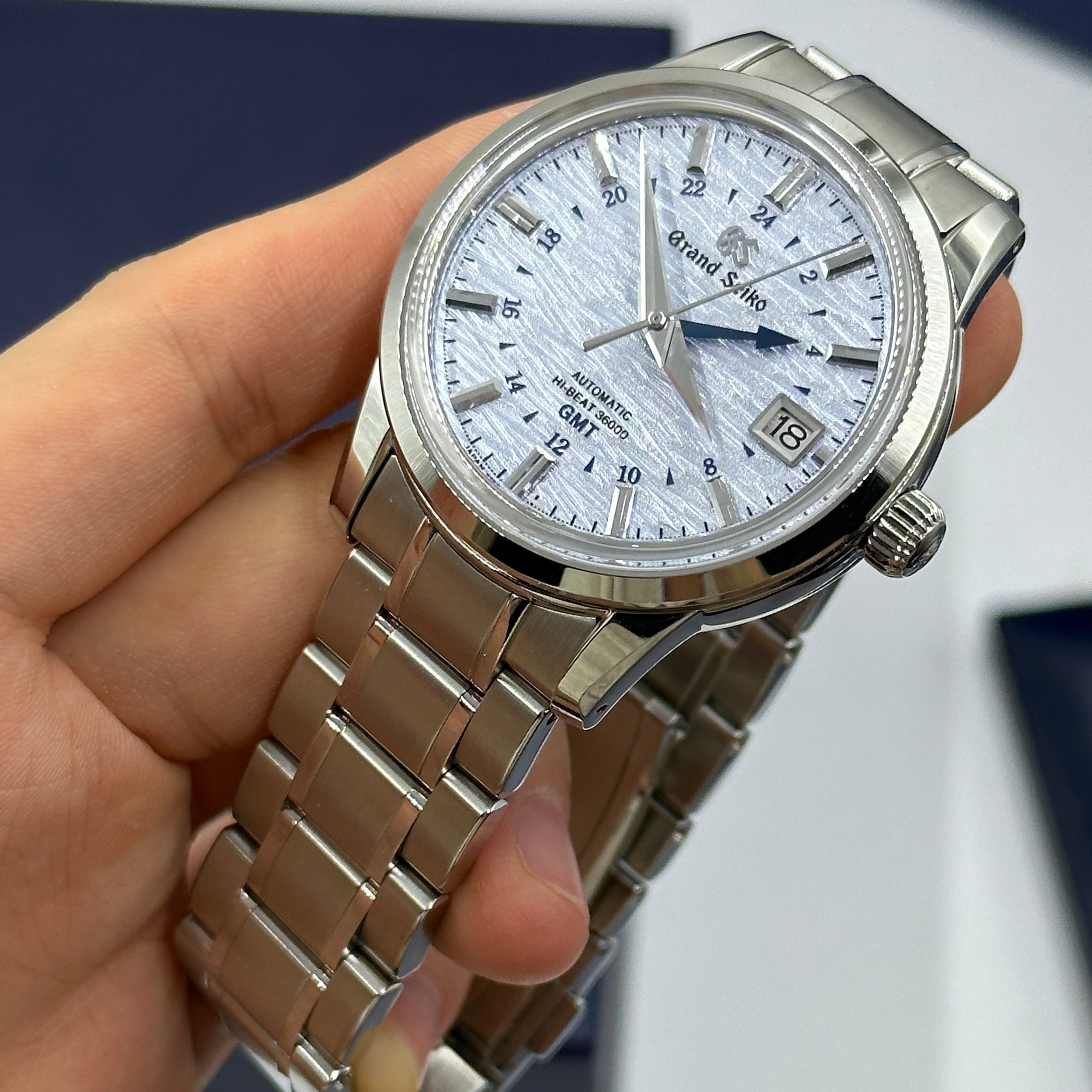 Grand Seiko Elegance 39,5 mm SBGJ249G 2023