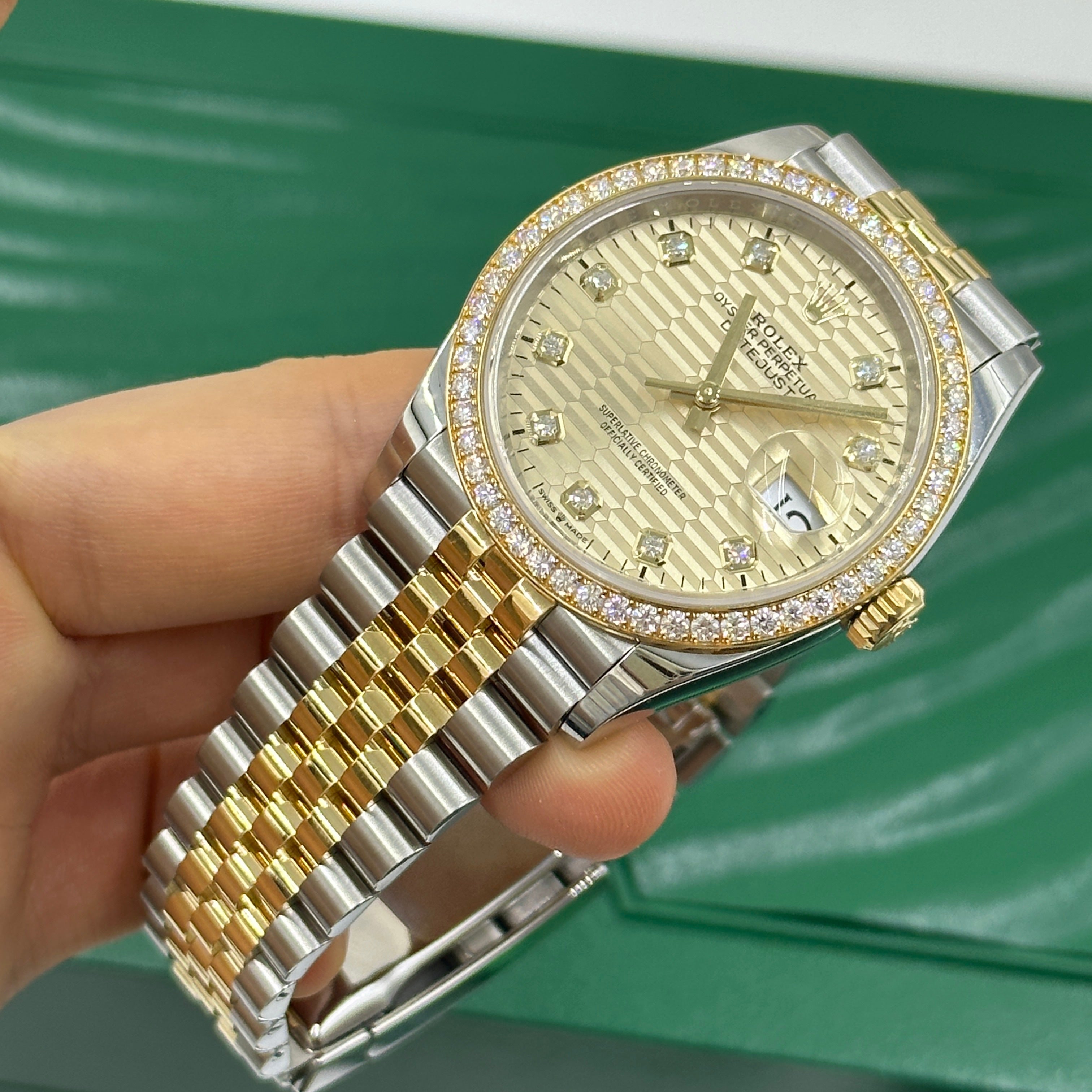 Rolex Datejust 36 126283RBR Champ Fluted Jubilee 2024