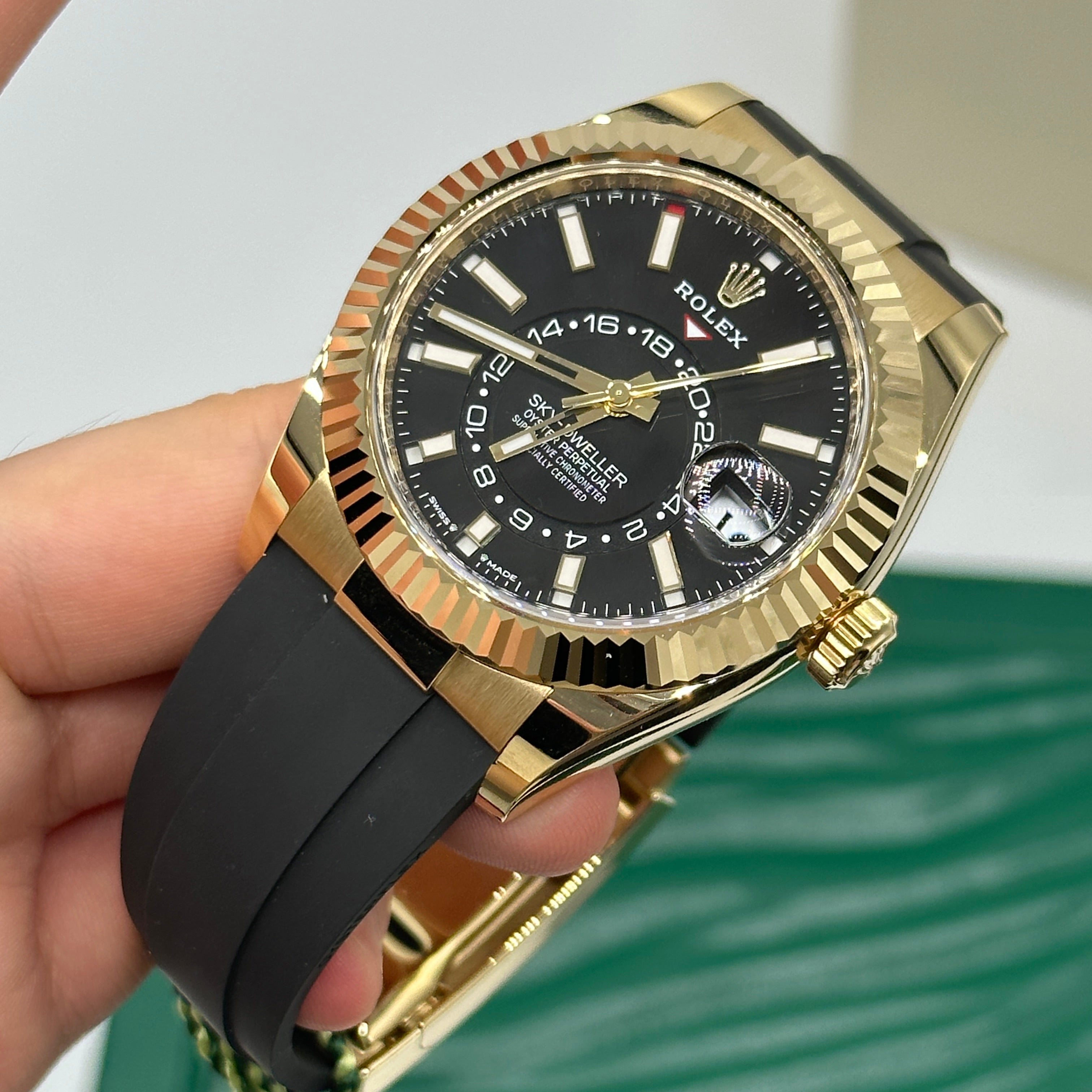 Rolex Sky-Dweller 42 mm 336238 Schwarz 2024