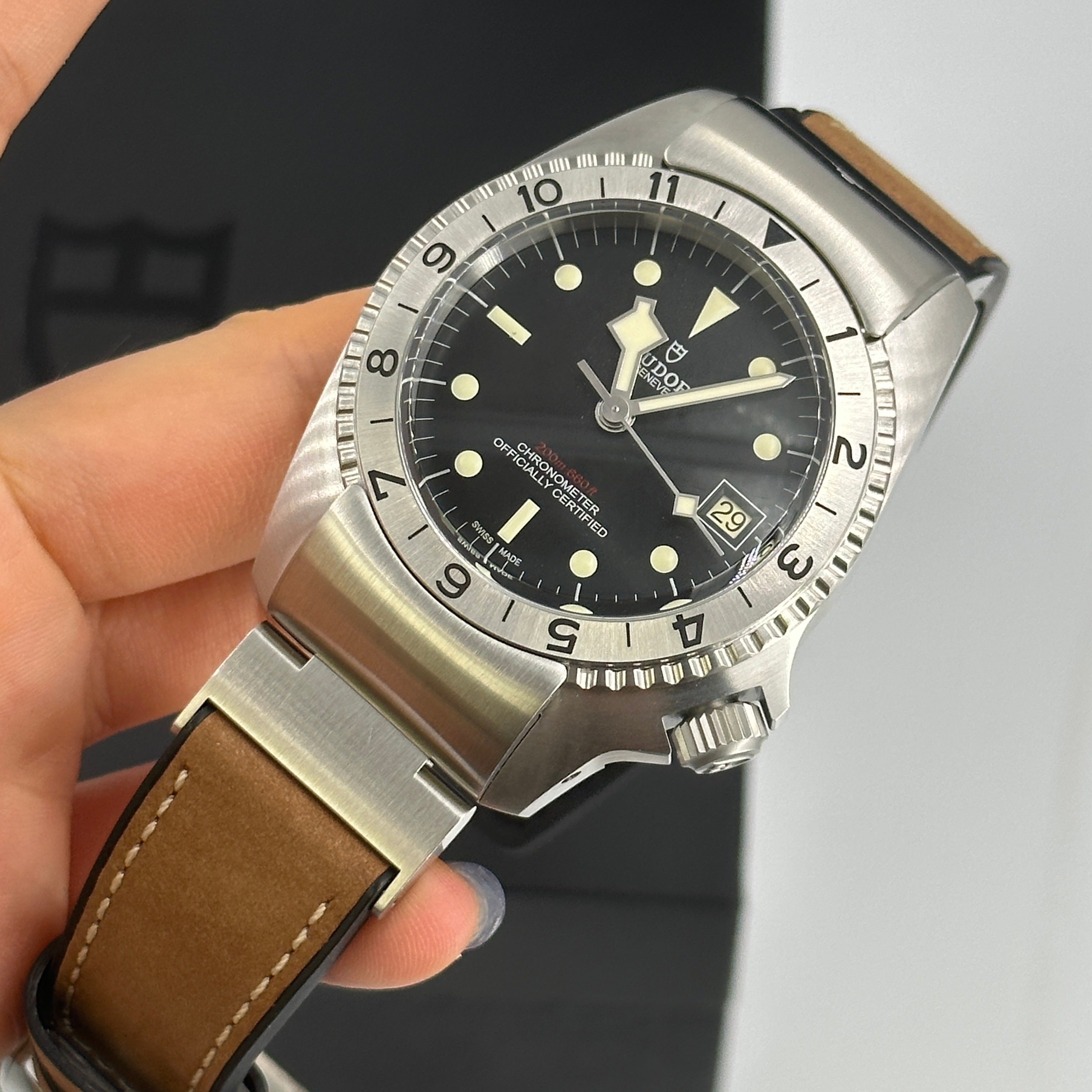Tudor Black Bay P01 42 mm 70150-0001 Schwarzes Leder 2024