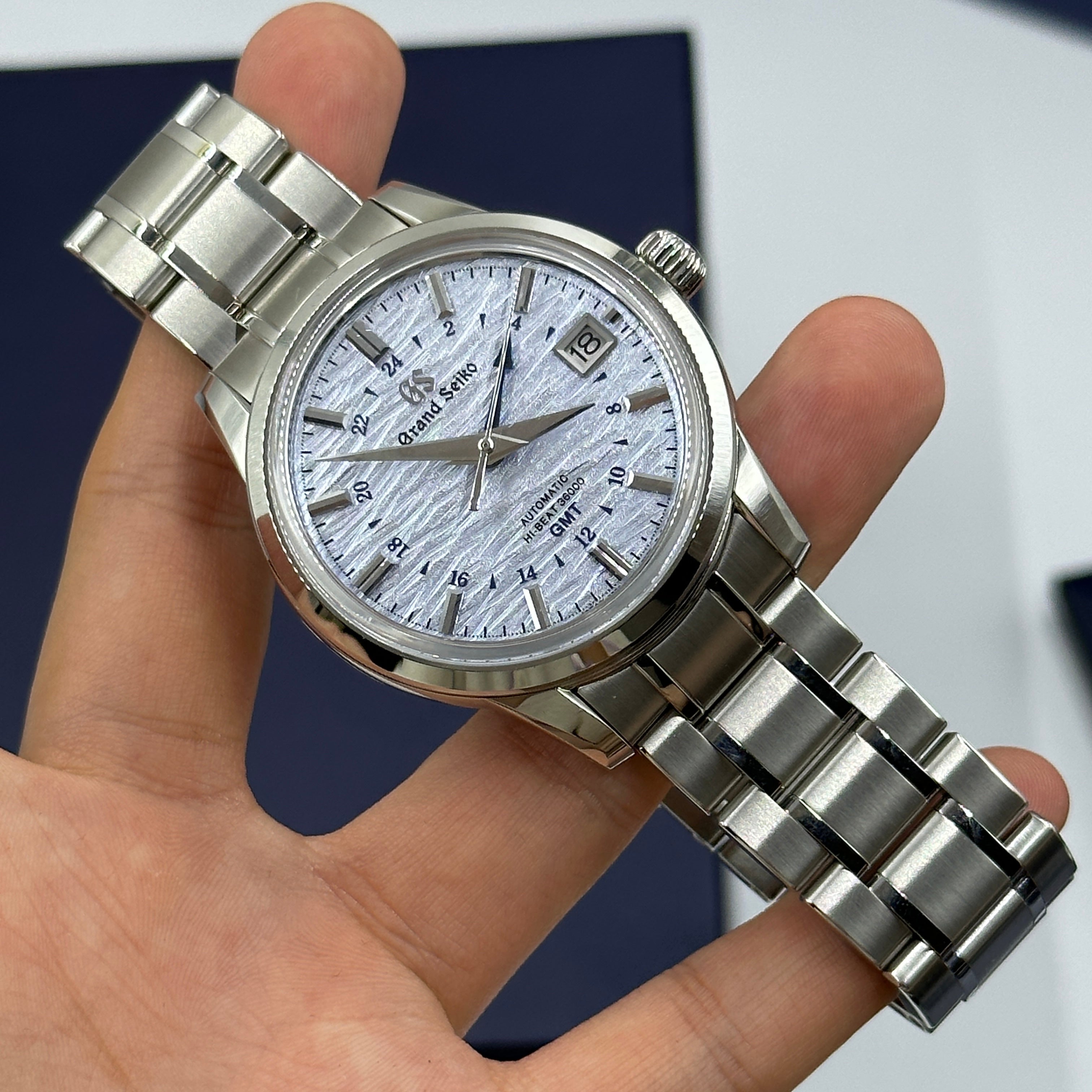 Grand Seiko Elegance 39,5 mm SBGJ249G 2023