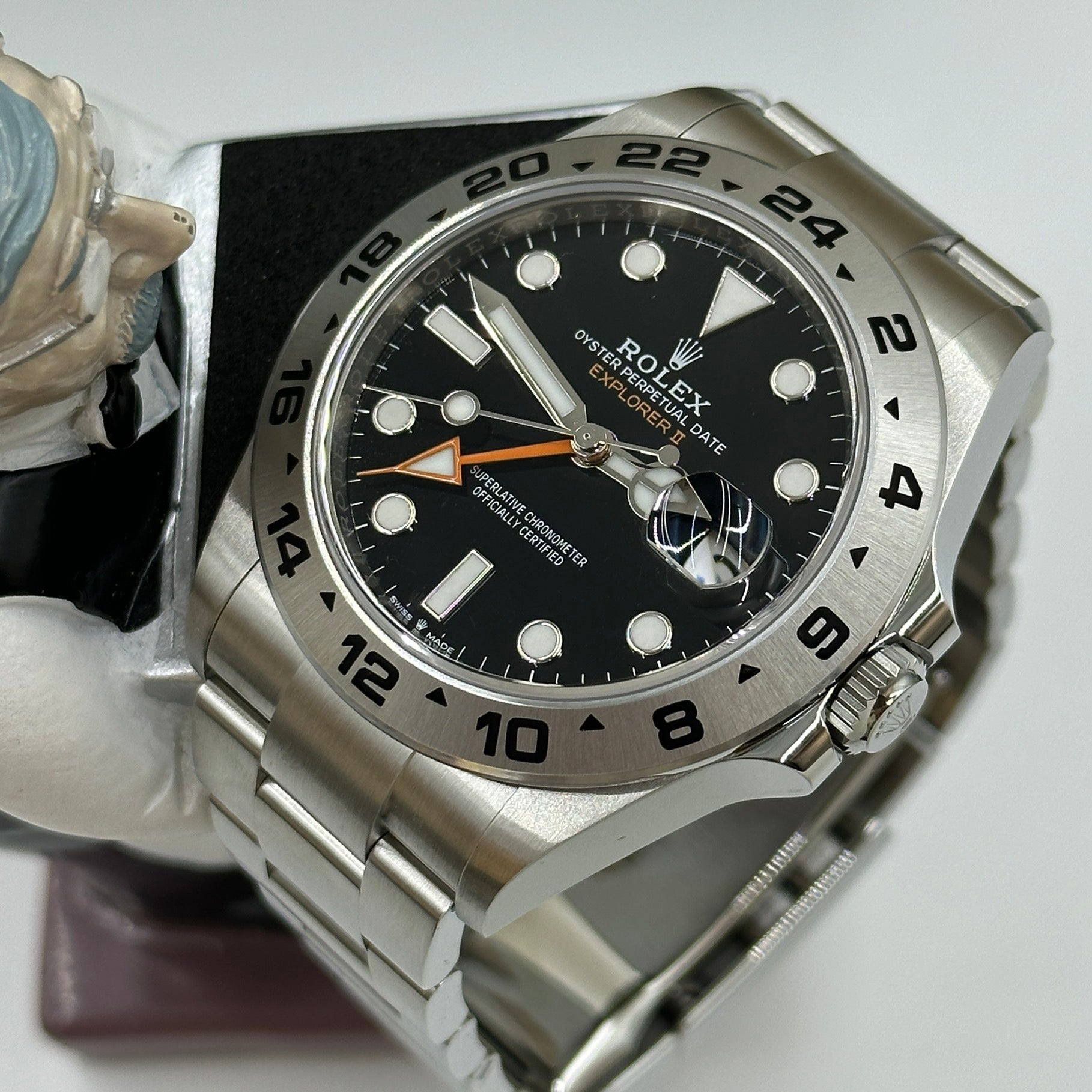 Rolex Explorer II 42 mm 226570 Schwarz 2023