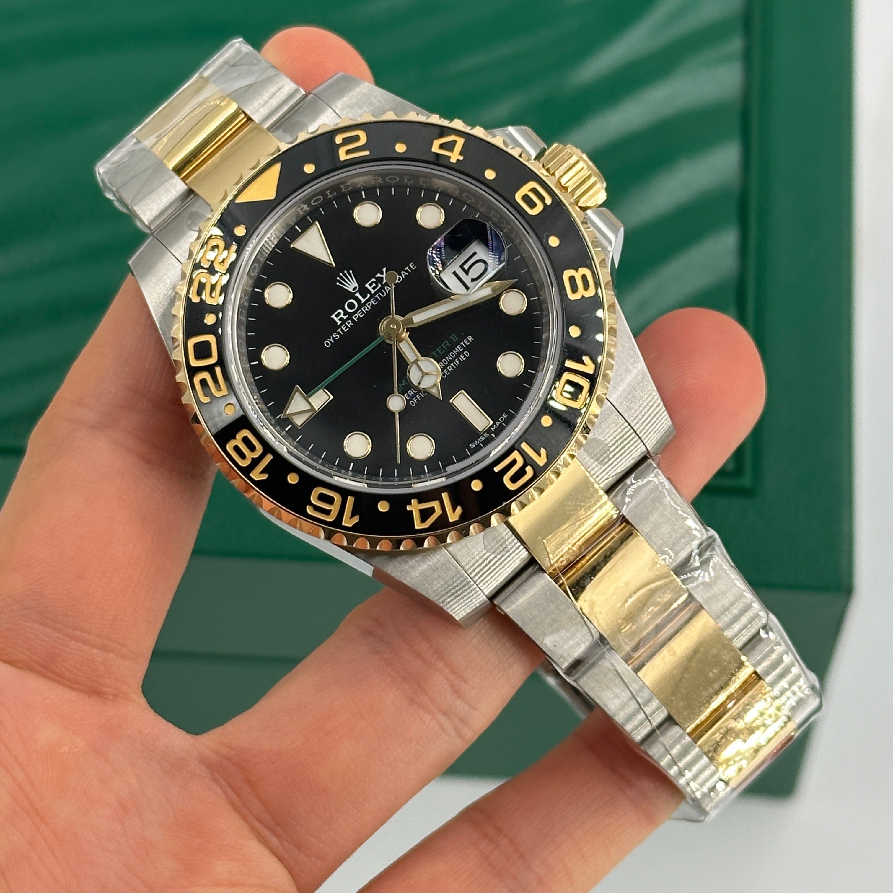 Rolex GMT-Master II 40 mm 116713Ln 2021