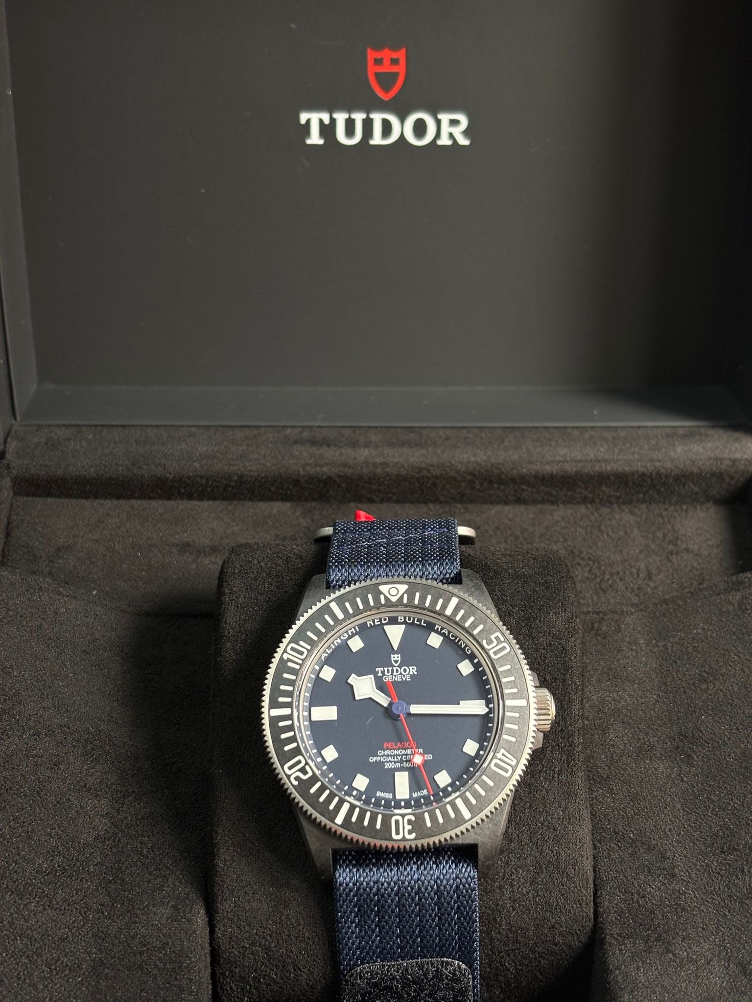 Tudor Pelagos FXD 42 mm 25707Kn-0001 Blauer Stoff 2025