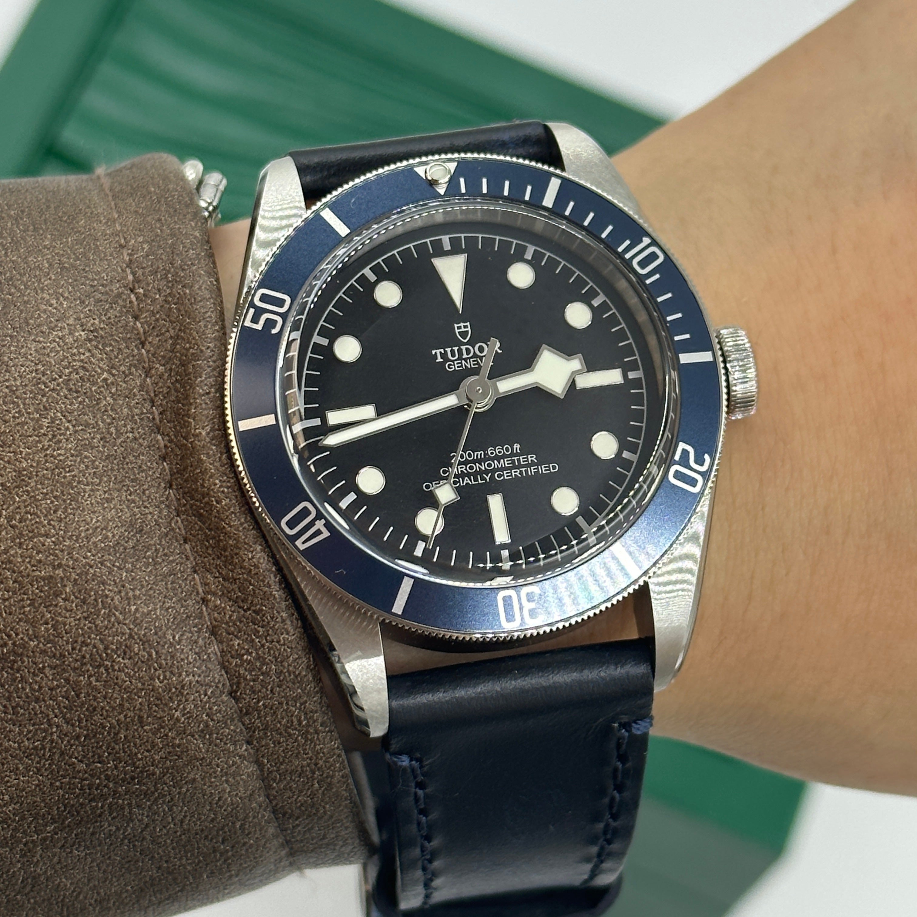 Tudor Black Bay 41 mm 79230B-0007 Blaues Leder 2024