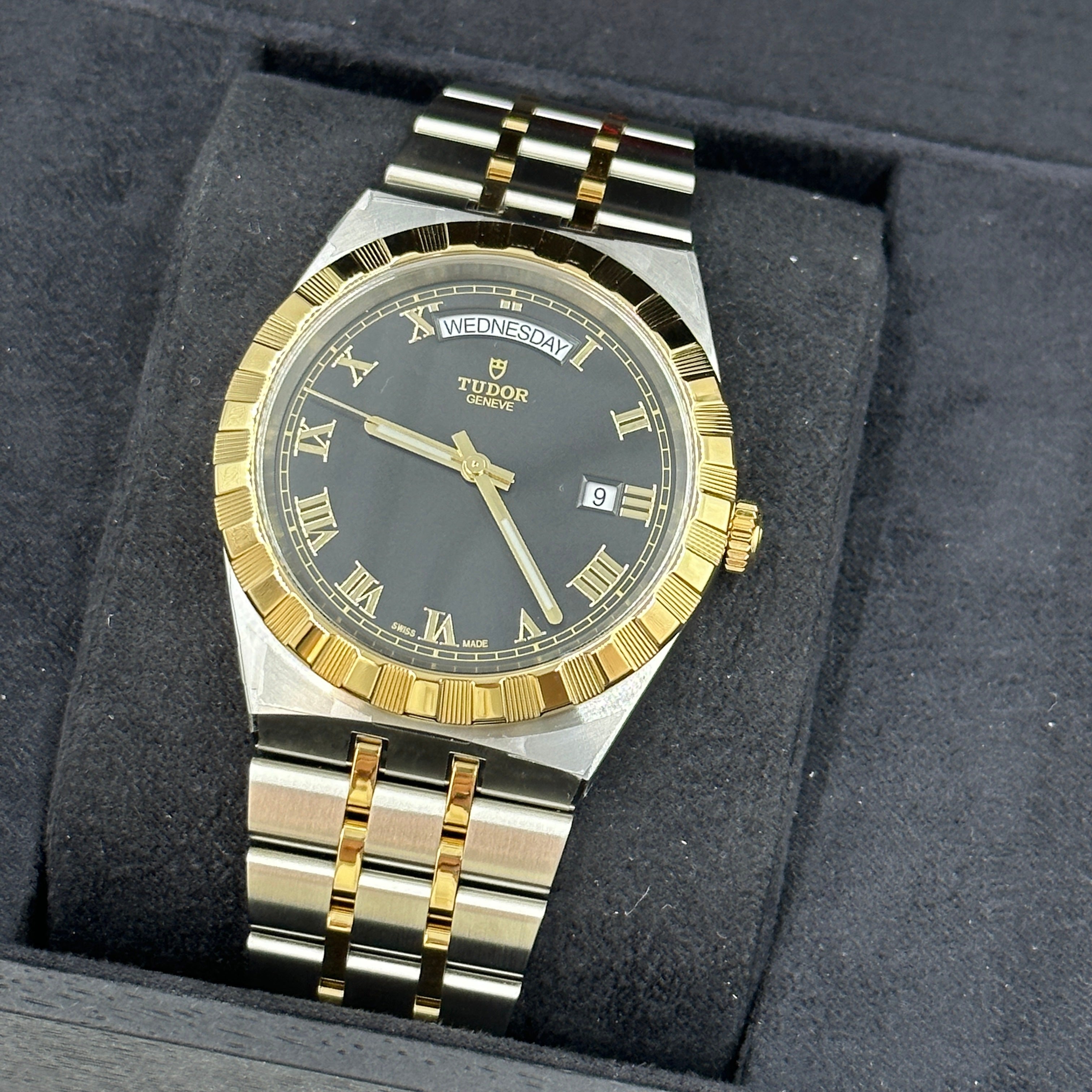 Tudor Tudor Royal 41 mm 28603-0003 Schwarz Roman 2023