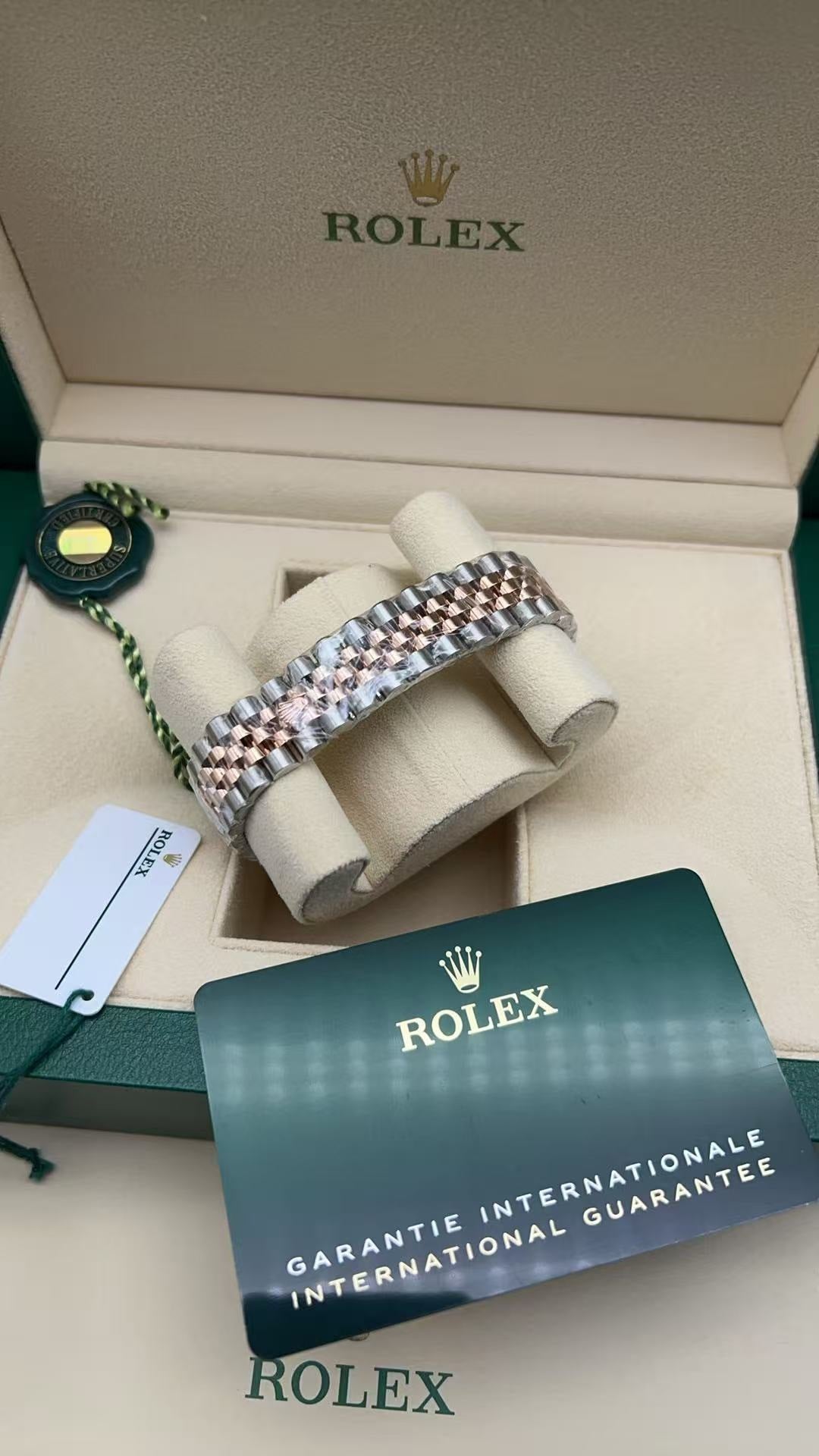 Rolex Datejust 31 278341RBR Silberne Blumenauster 2025