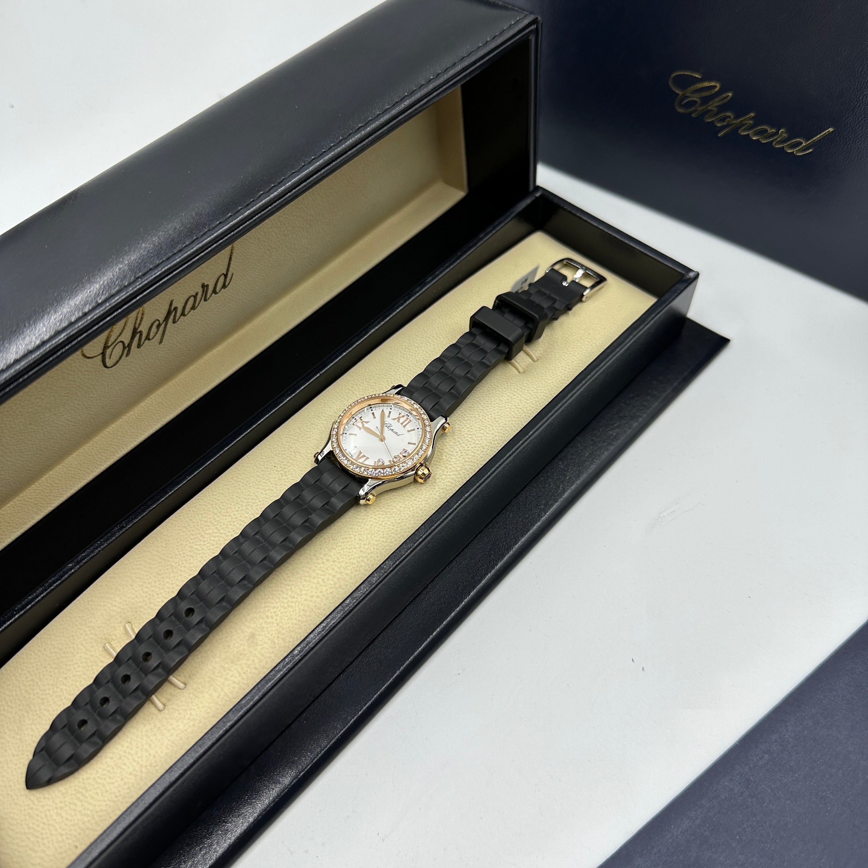 Chopard Happy Sport 30 mm 278590-6003 Weiß mit Diamantbesatz (Lünette aus Roségold) 2025