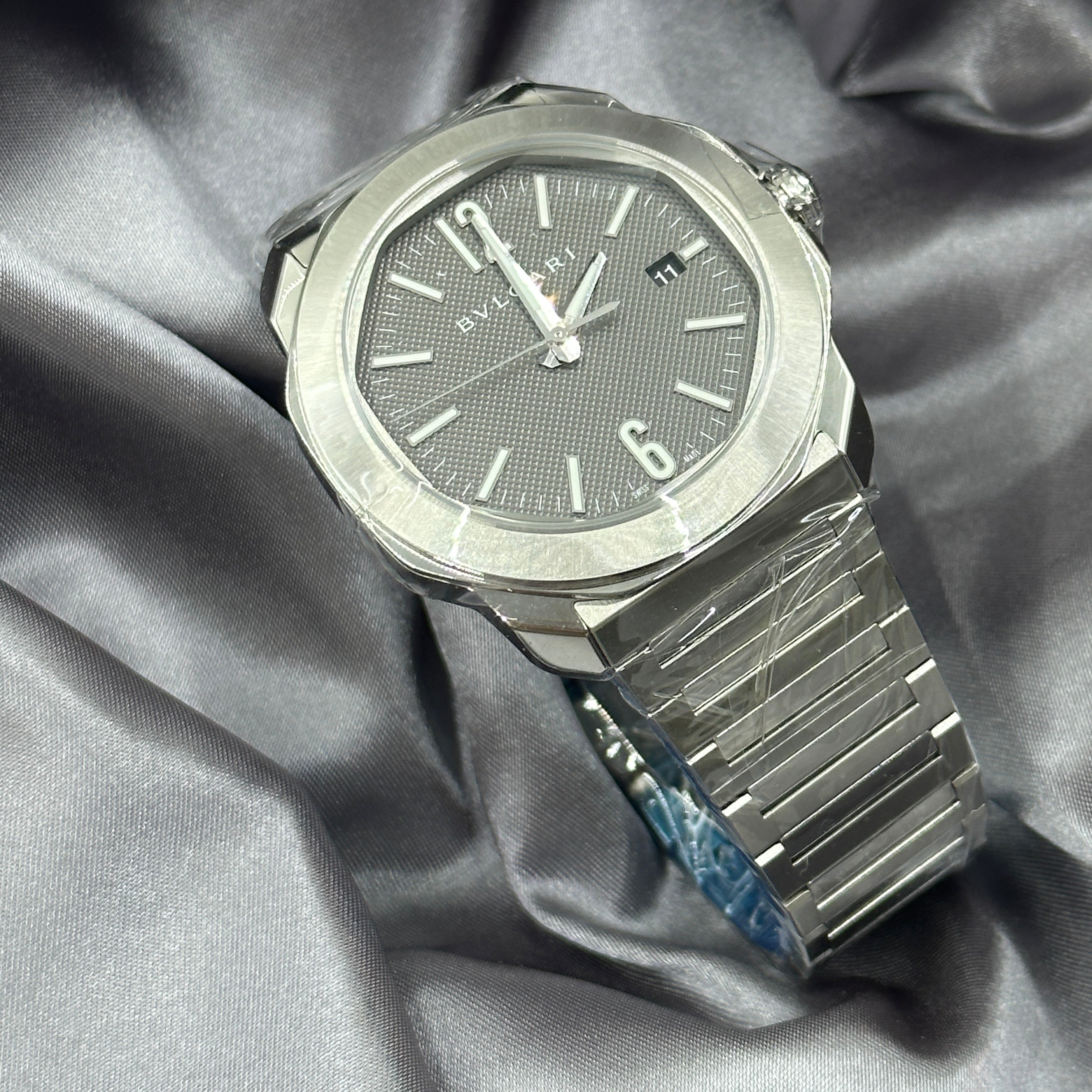 Bvlgari Octo 41mm Roma 103740 Grau 2024
