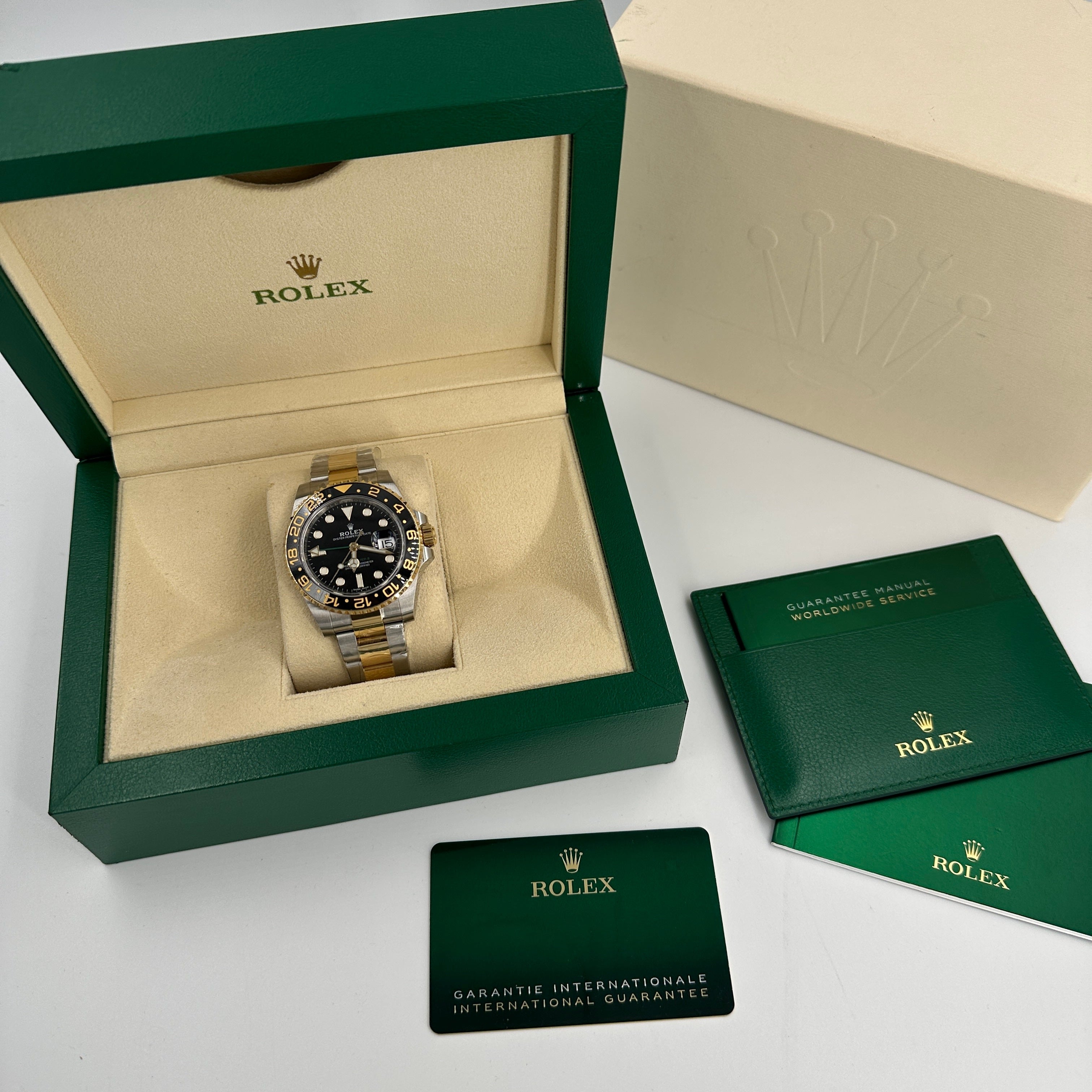 Rolex GMT-Master II 40 mm 116713Ln 2021