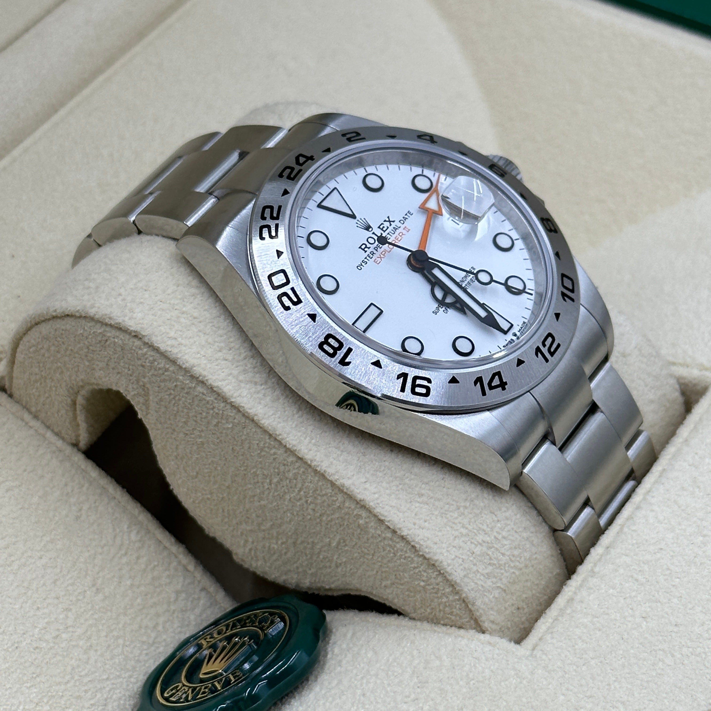 Rolex Explorer II 42 mm 226570 Weiß 2025