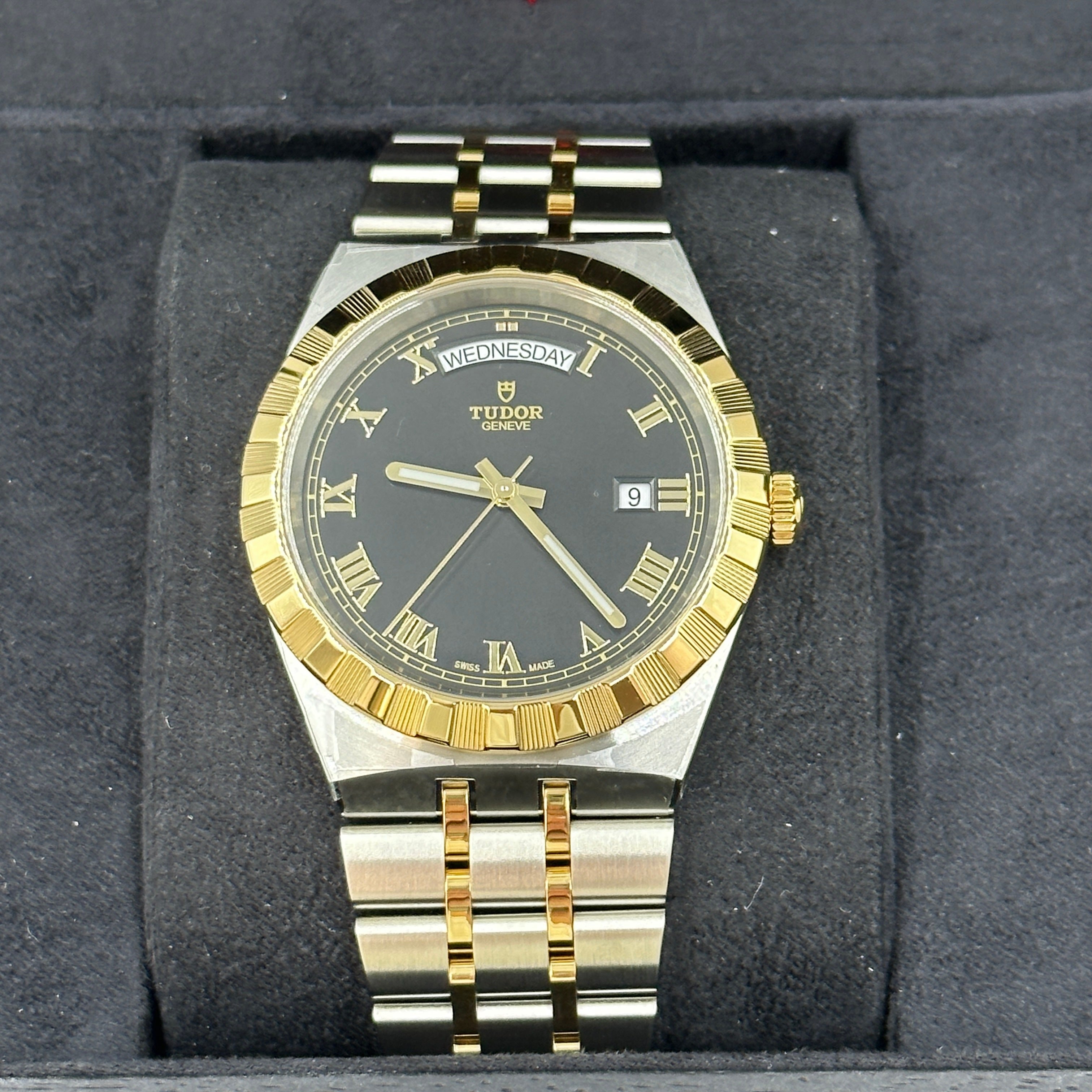 Tudor Tudor Royal 41 mm 28603-0003 Schwarz Roman 2023