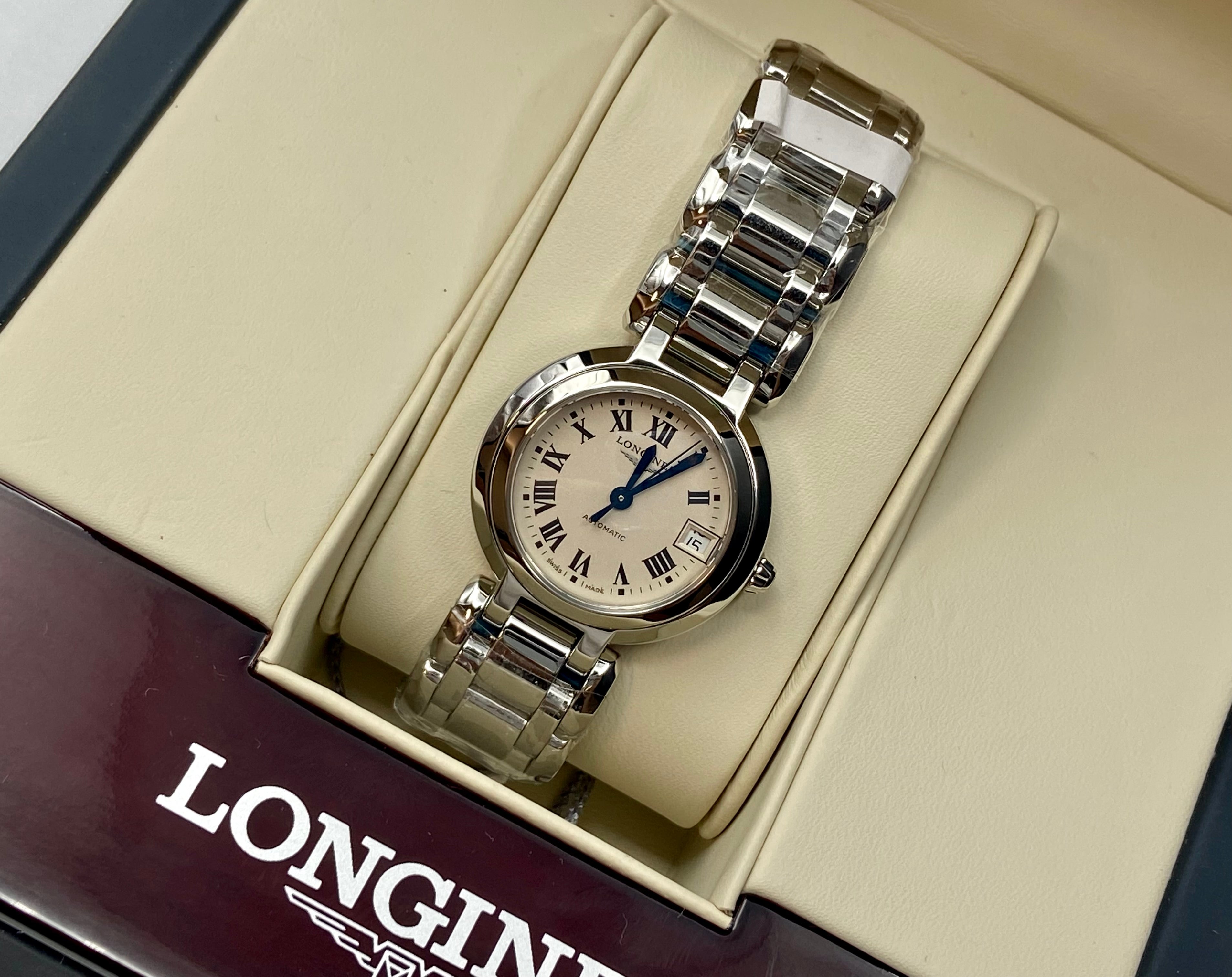 Longines PrimaLuna 26,5 mm L8.111.4.71.6