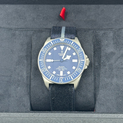 Tudor Pelagos FXD 42 mm 25707B/23-0001 Blauer Stoff 2024