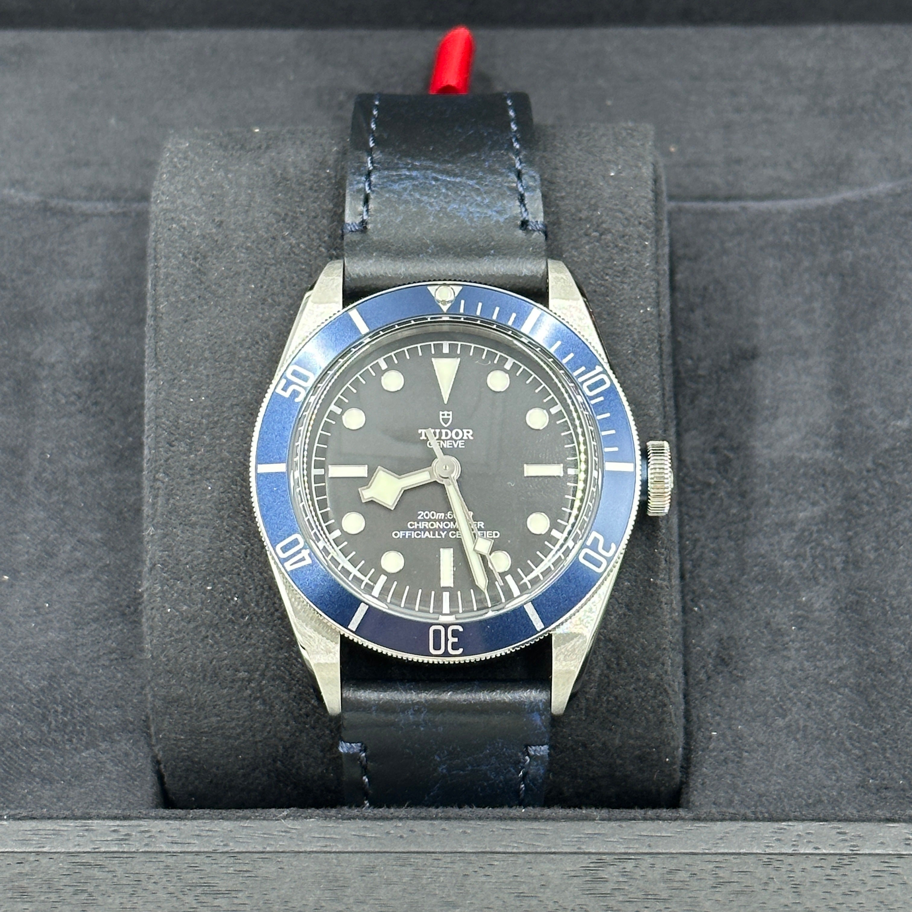 Tudor Black Bay 41 mm 79230B-0007 Blaues Leder 2024