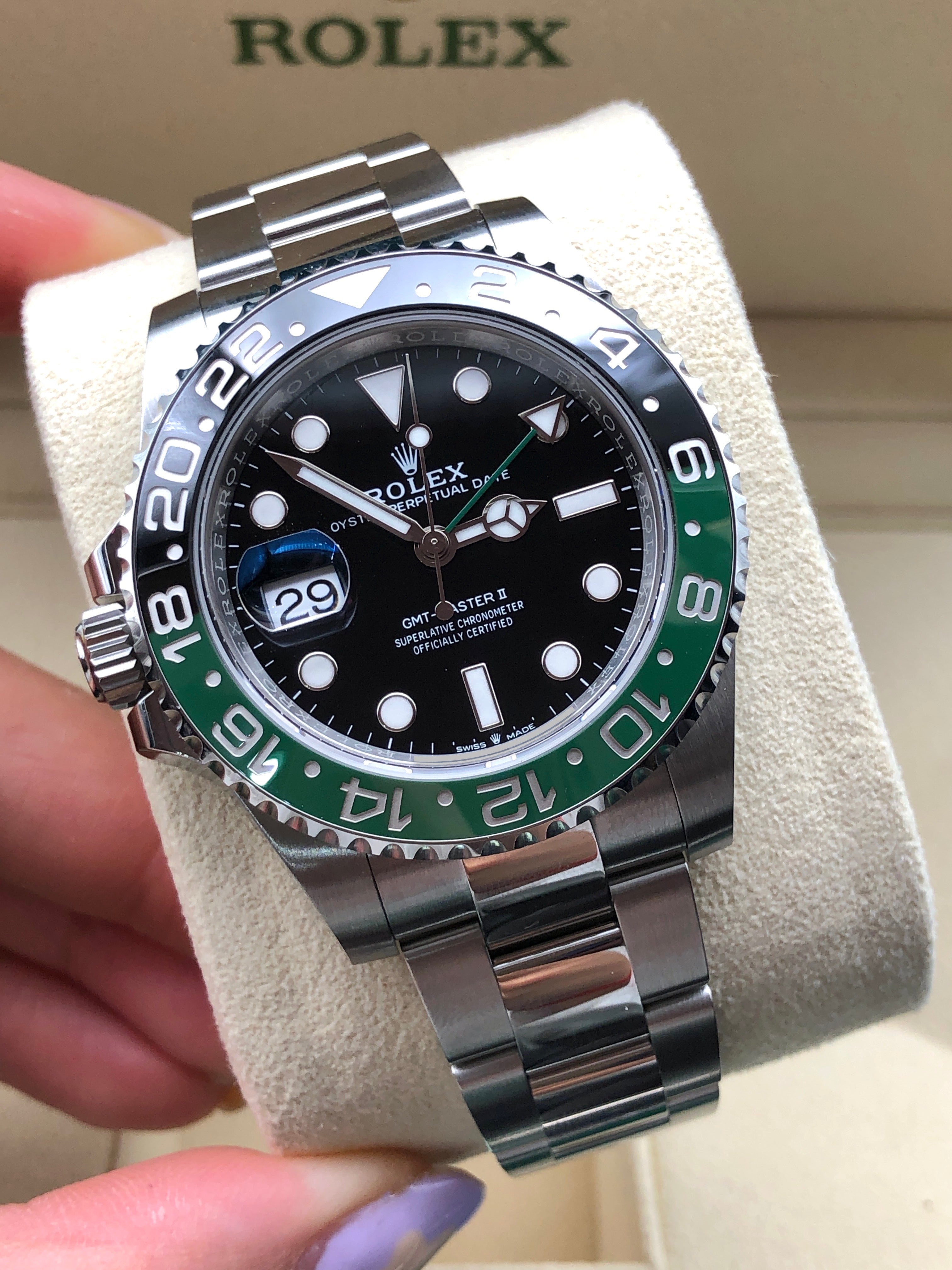 Rolex GMT-Master II 40mm 126720Vtnr Oyster 2024