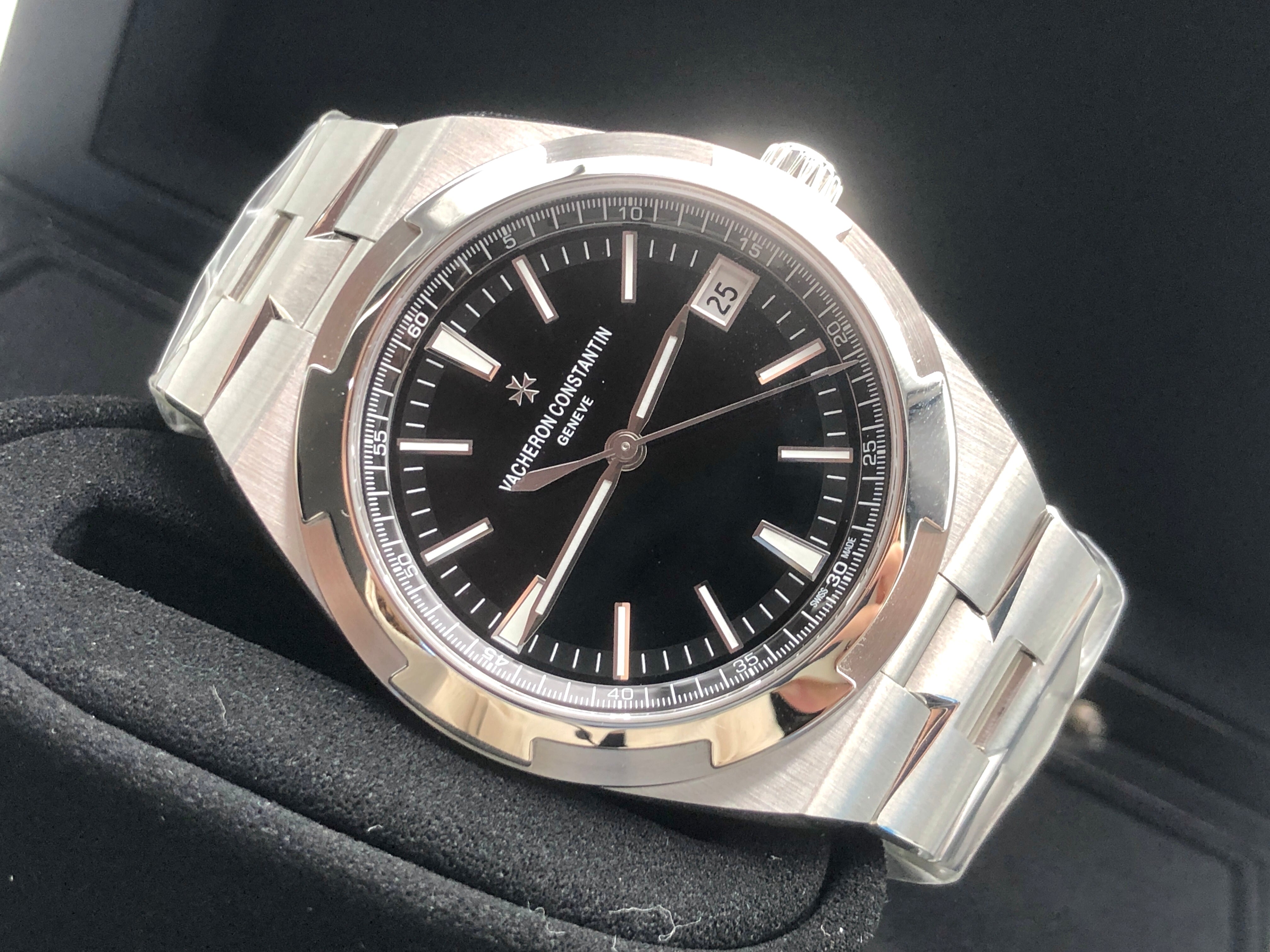 Vacheron Constantin Overseas 41 mm 4500V/110A-B483 2021