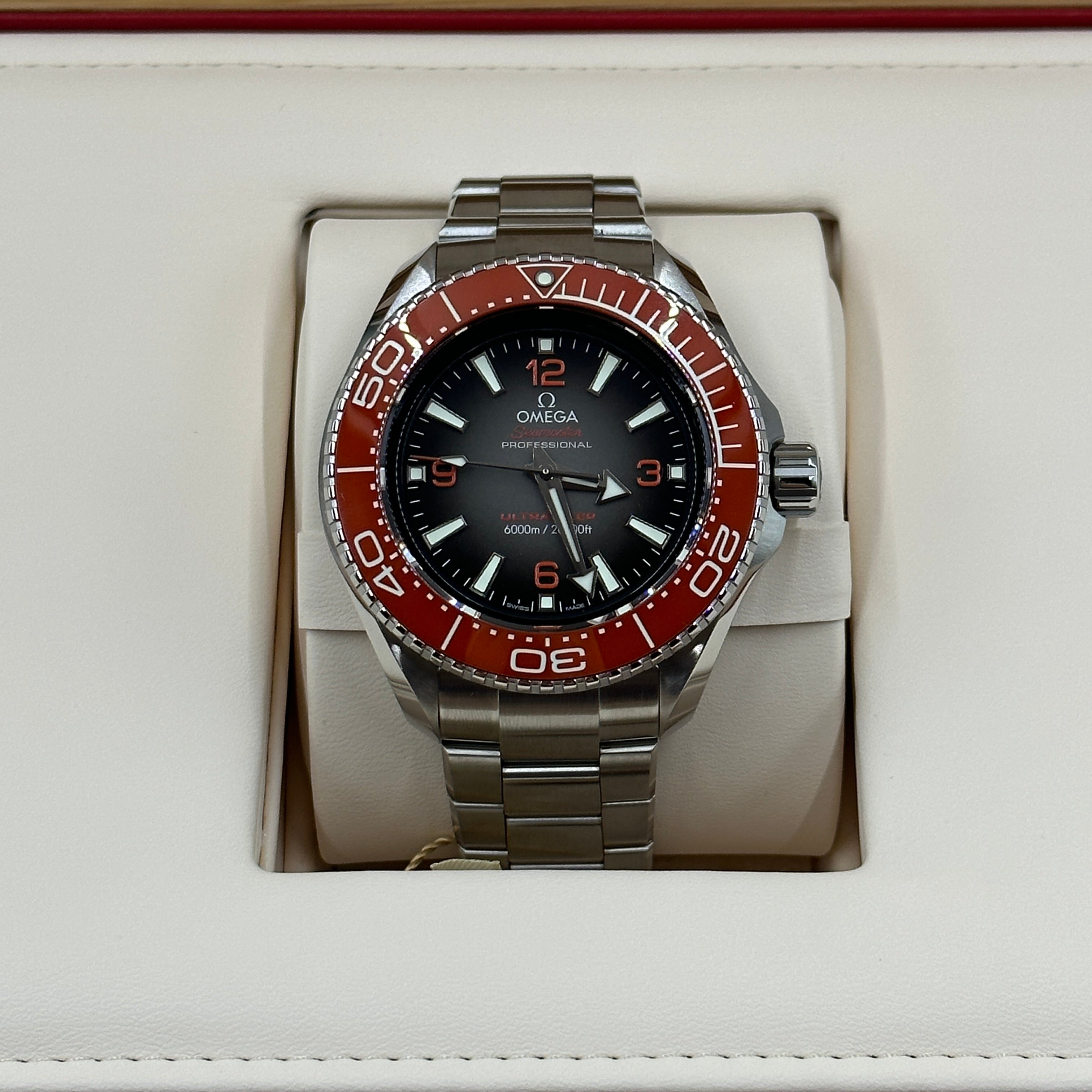 Omega Seamaster Planet Ocean 6000M 45,5 mm 215.30.46.21.06.001 2023