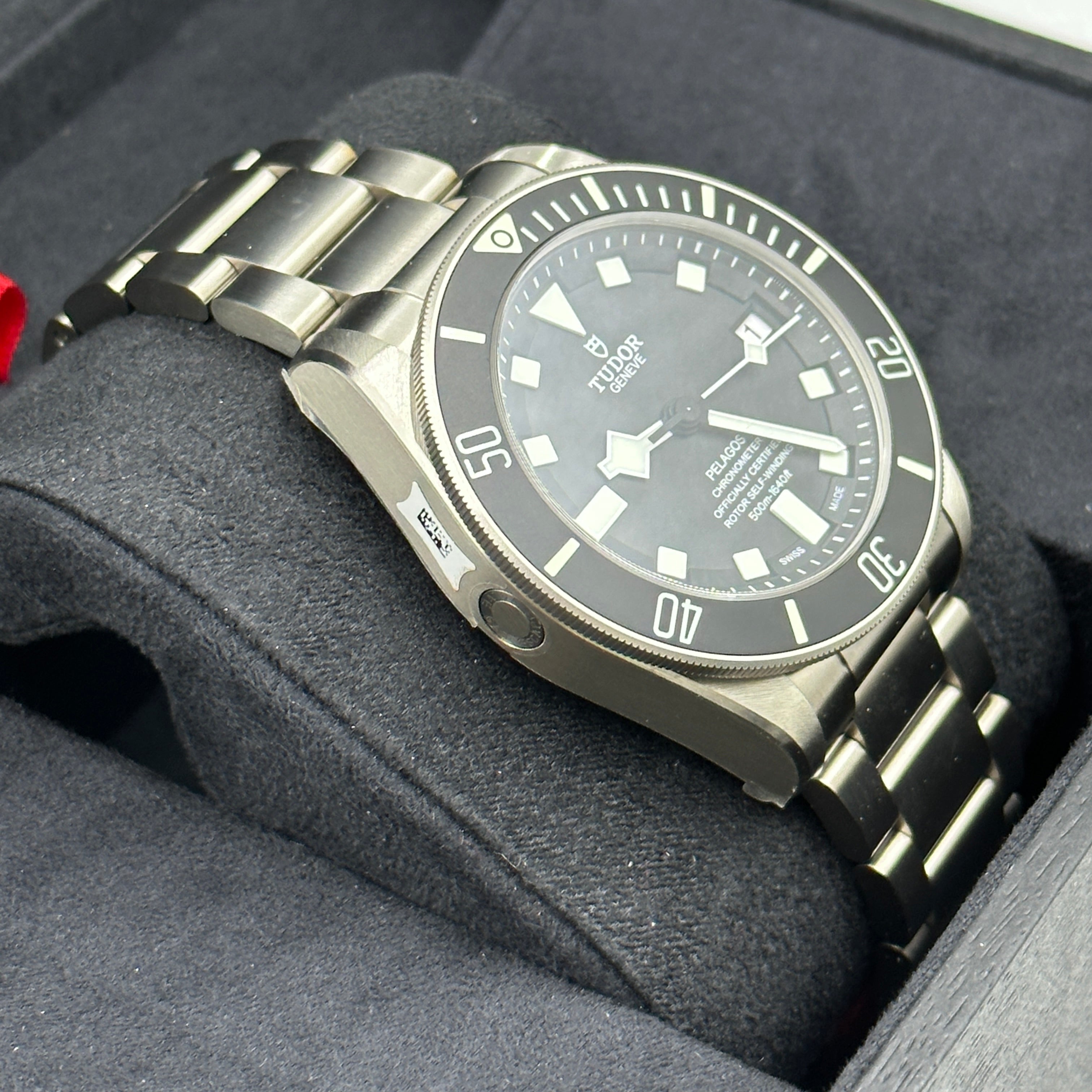 Tudor Pelagos 42 mm 25600Tn-0001 Schwarzer Stahl 2023