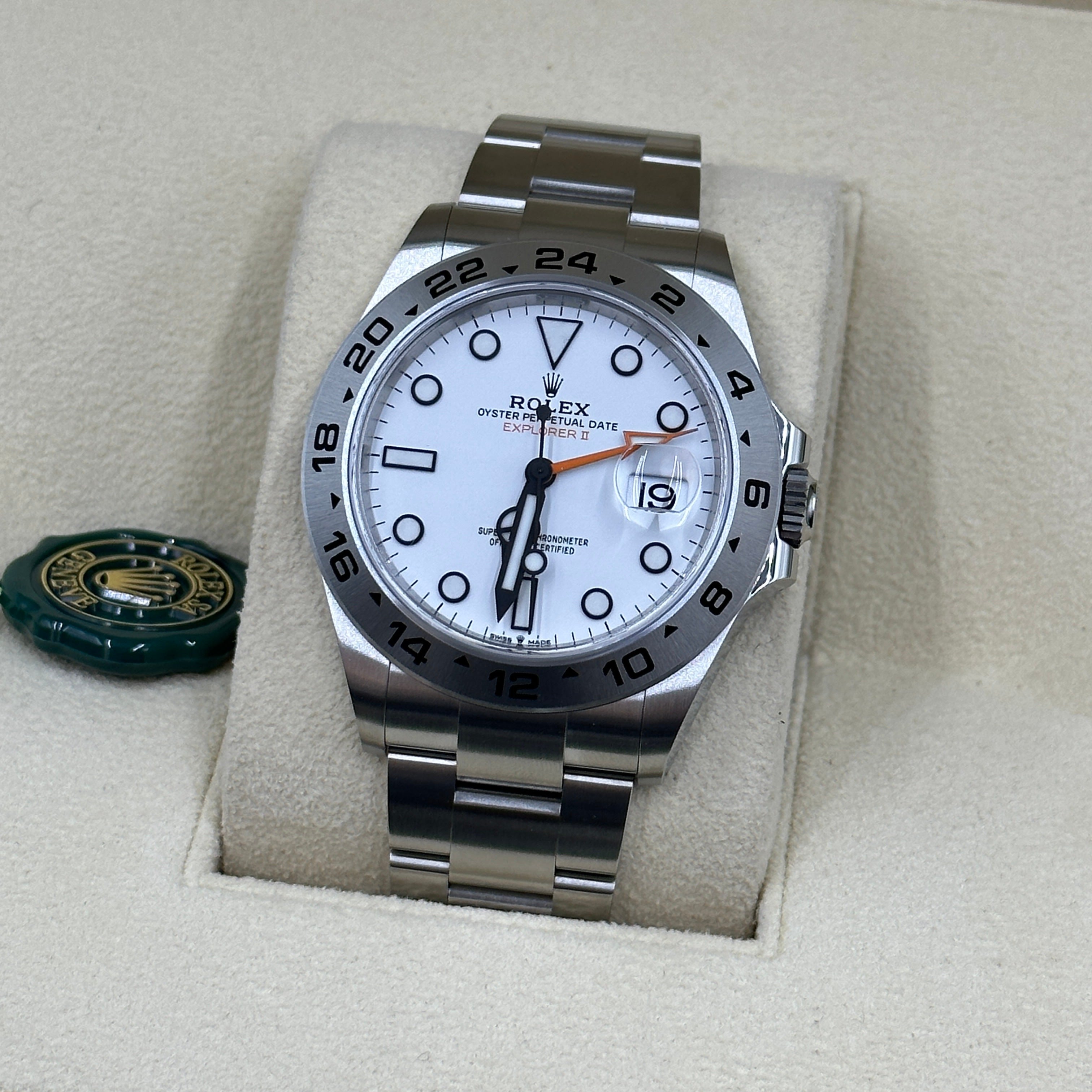 Rolex Explorer II 42 mm 226570 Weiß 2025