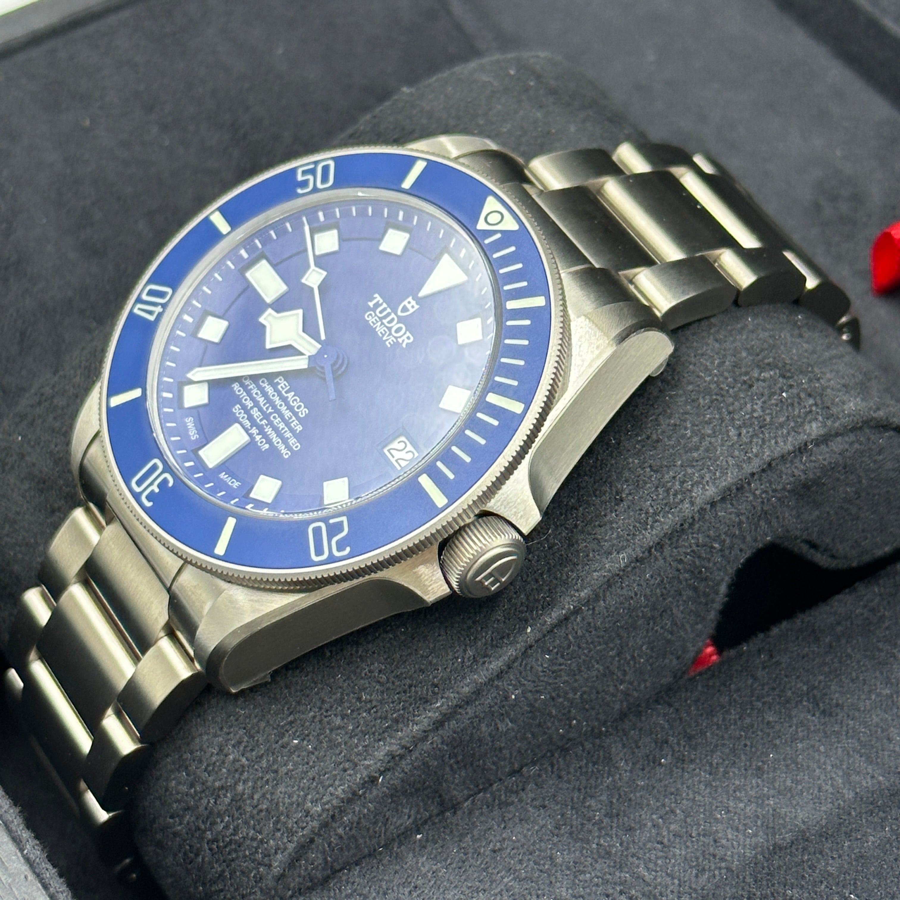 Tudor Pelagos 42 mm 25600Tb-0001 Blauer Stahl 2023 JMB