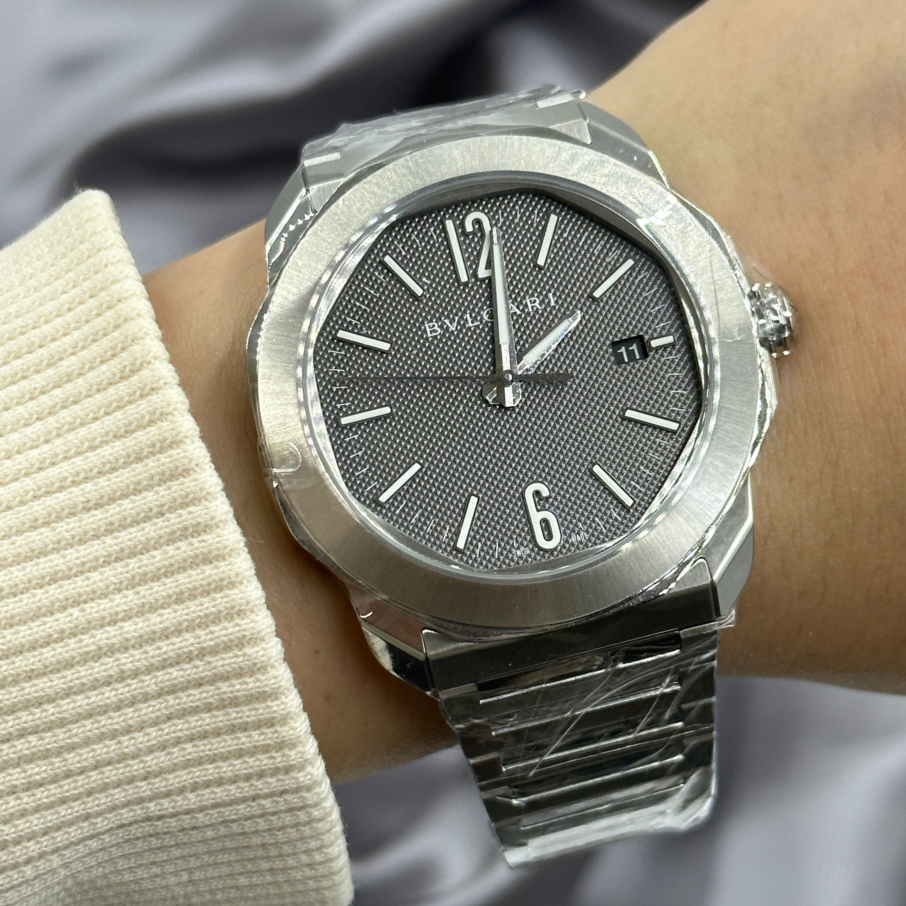 Bvlgari Octo 41mm Roma 103740 Grau 2024