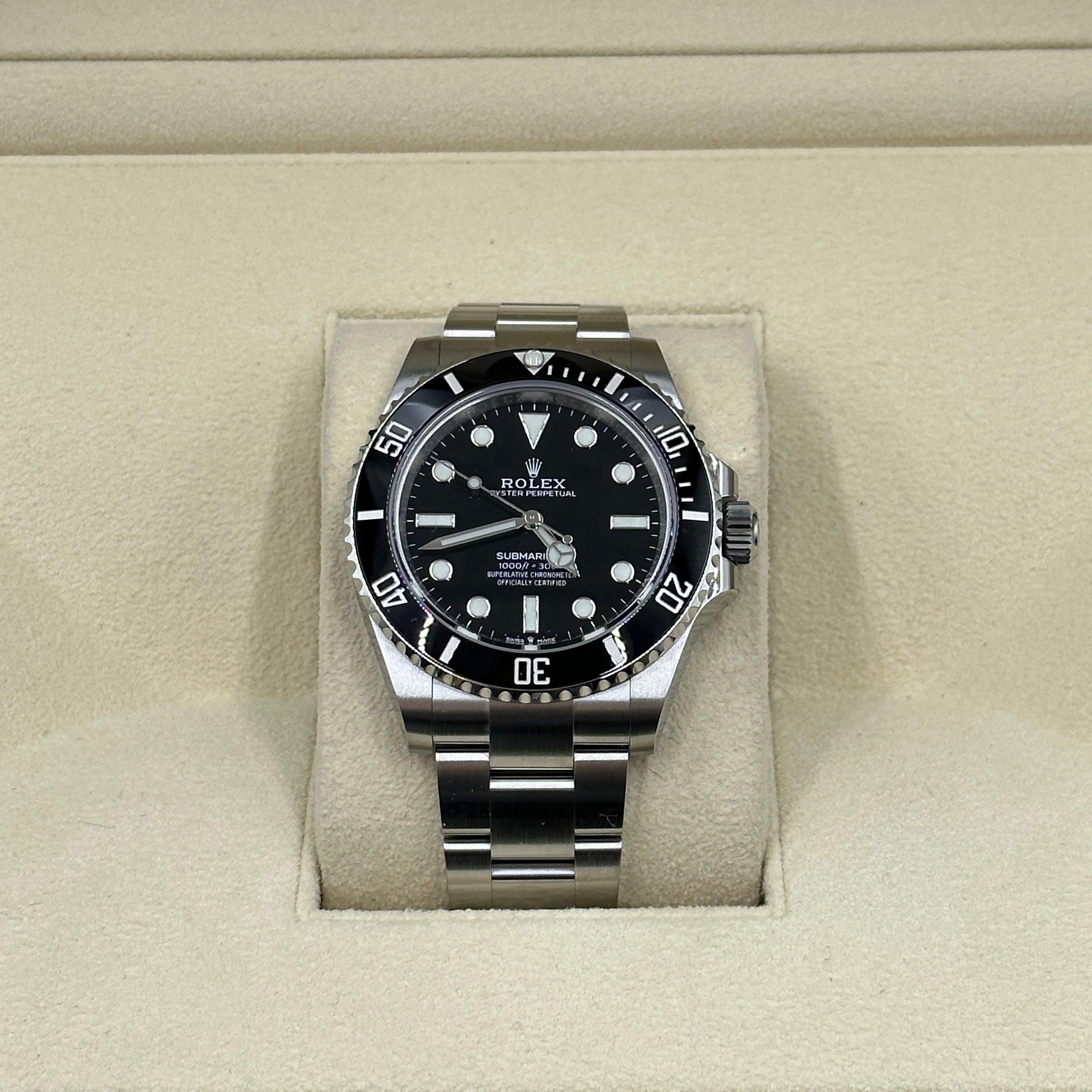 Rolex Submariner 41 mm 124060 2025
