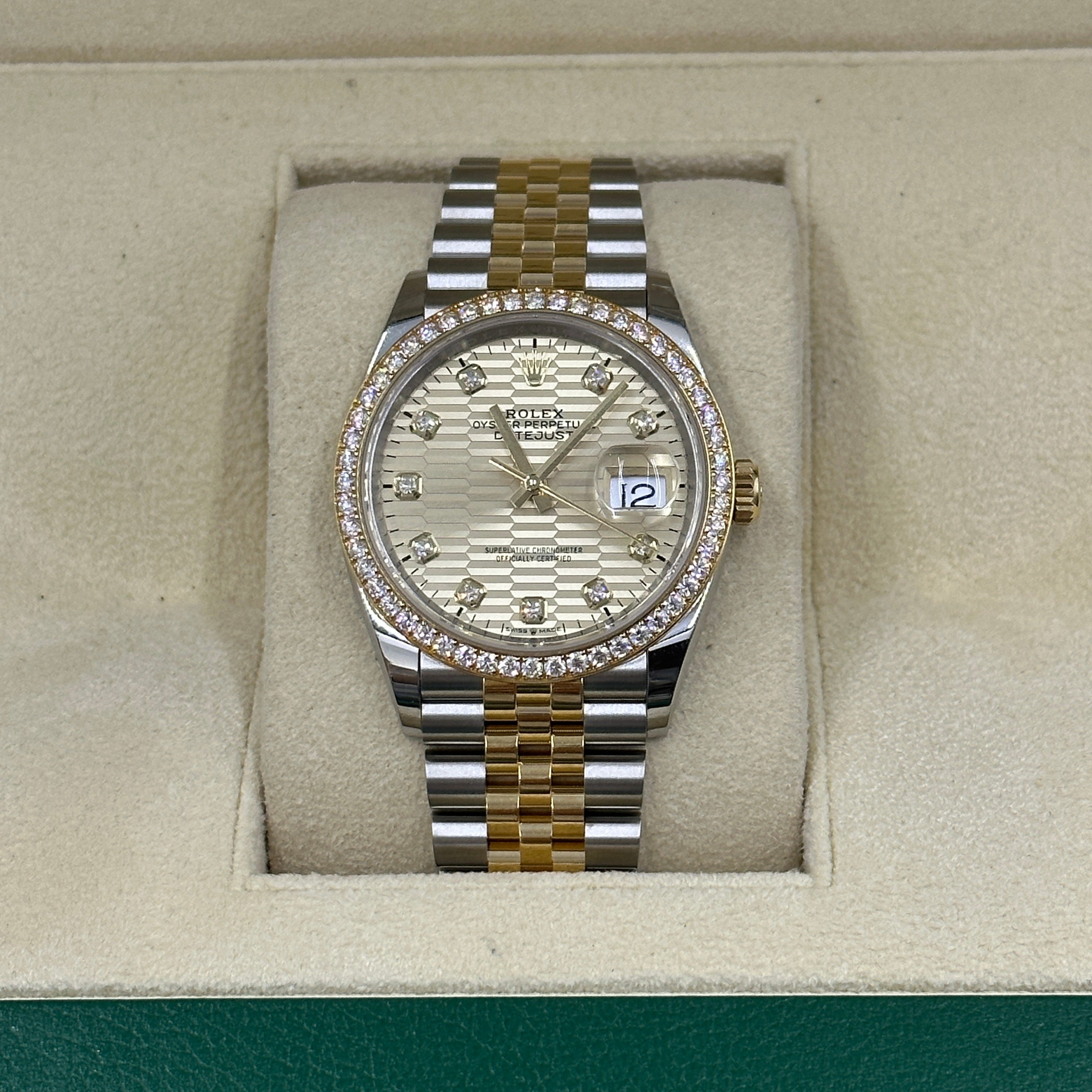 Rolex Datejust 36 126283RBR Champ Fluted Jubilee 2024