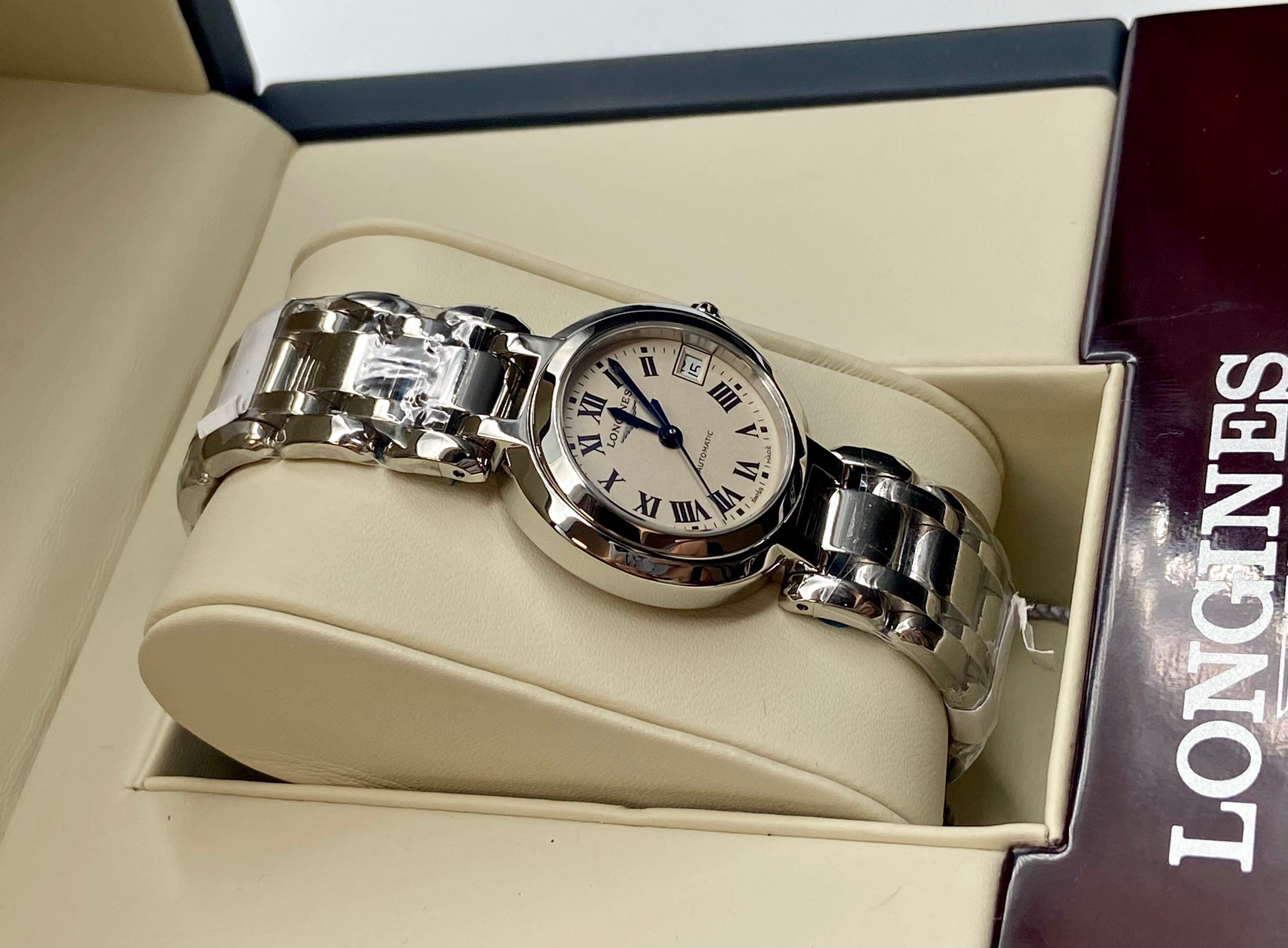 Longines PrimaLuna 26,5 mm L8.111.4.71.6