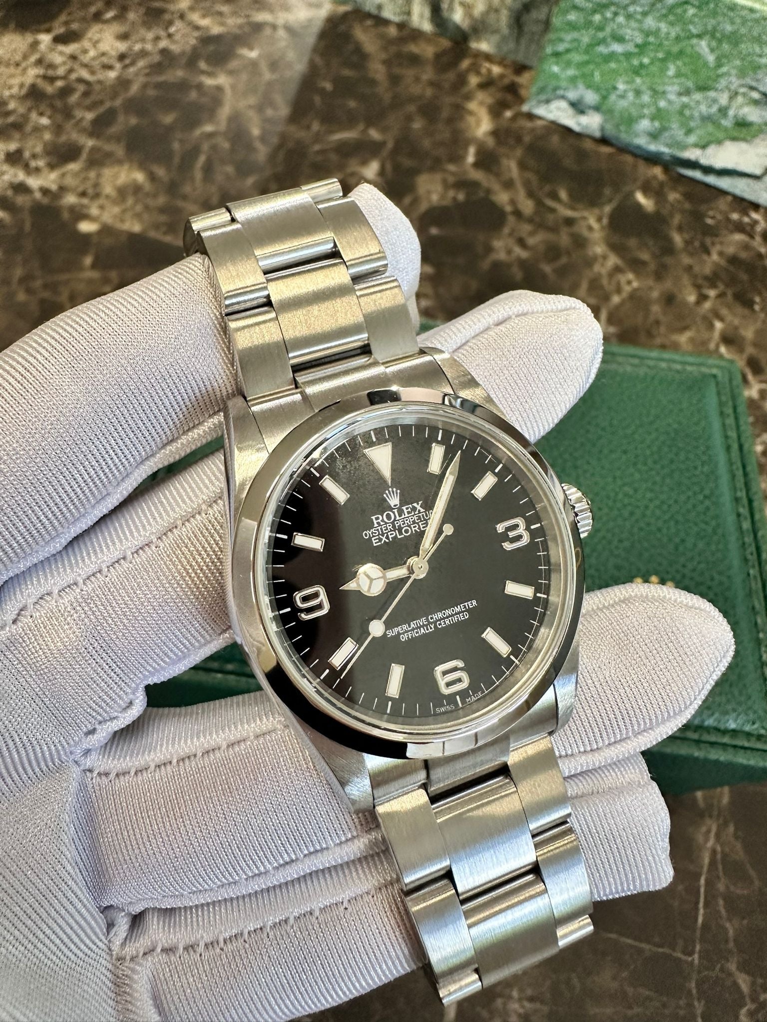 Rolex Explorer 114270 Schwarz