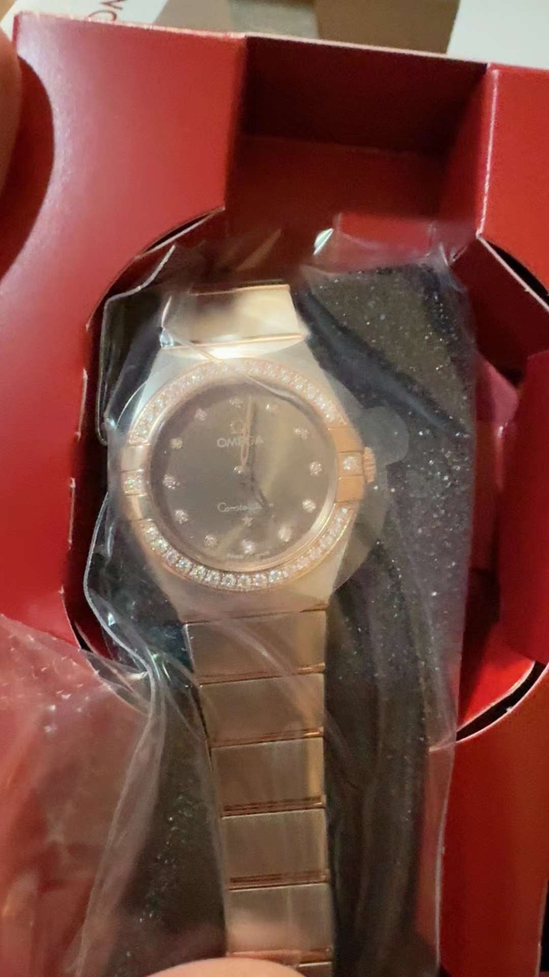 Omega Constellation Quartz Manhattan 131.25.25.60.63.001 2026