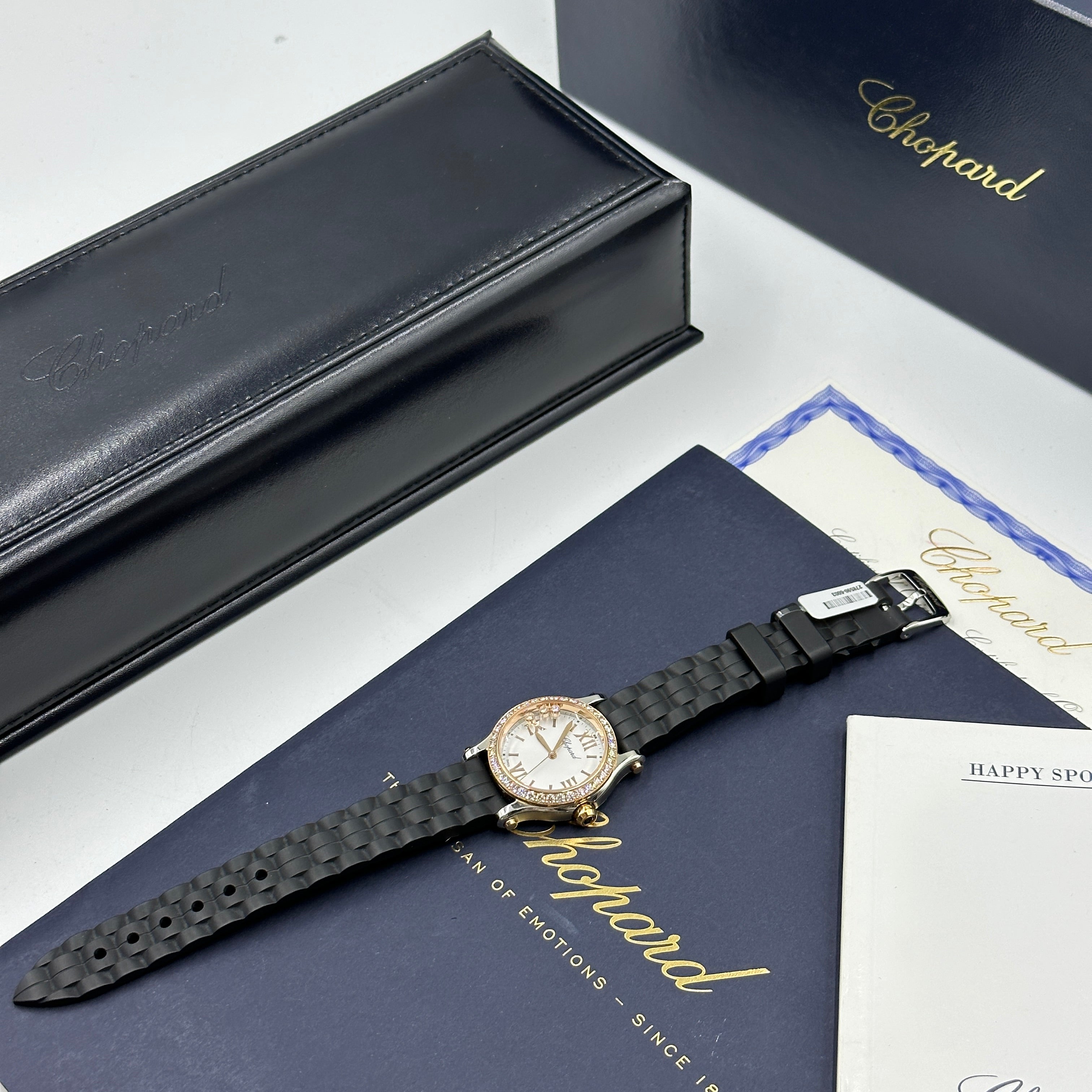 Chopard Happy Sport 30 mm 278590-6003 Weiß mit Diamantbesatz (Lünette aus Roségold) 2025