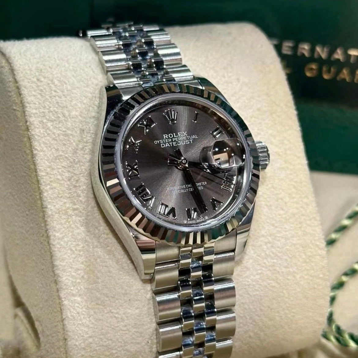 Rolex Lady-Datejust 279174 Grau Roman Oyster 2025