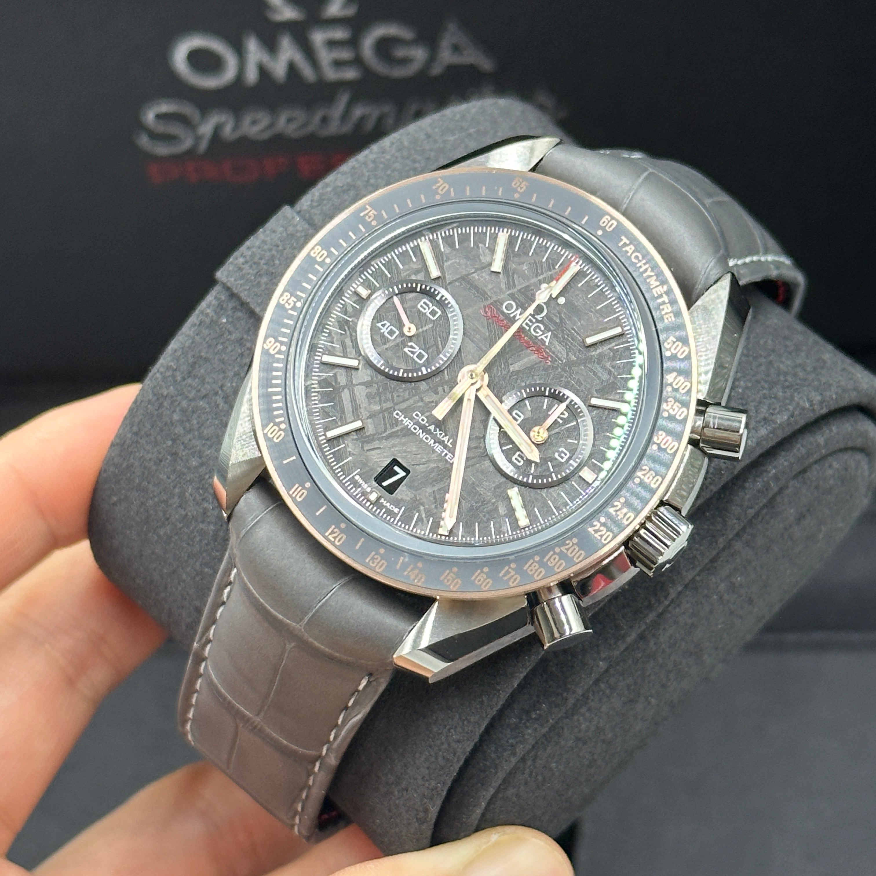 Omega Speedmaster Dark Side of the Moon 44,25 mm 311.63.44.51.99.001 2025
