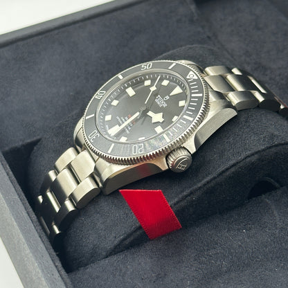 Tudor Pelagos 39 39 mm 25407N-0001 Schwarzer Stahl 2025 JWX