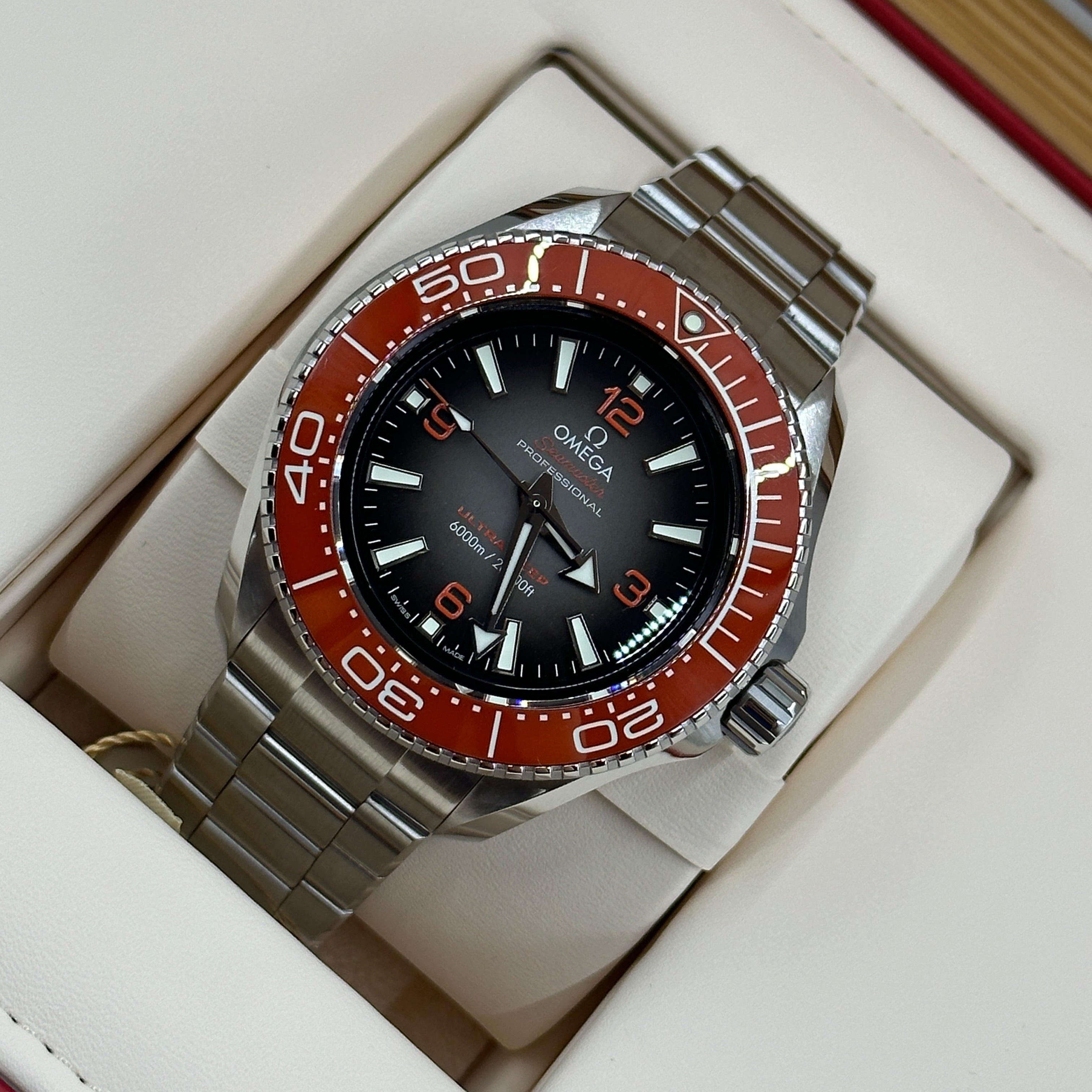Omega Seamaster Planet Ocean 6000M 45,5 mm 215.30.46.21.06.001 2023