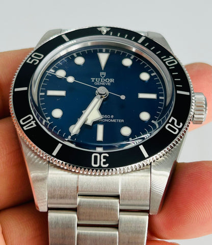 Tudor Black Bay 68 43 mm 7943A1A0Nu-0001 Blauer Stahl 2025