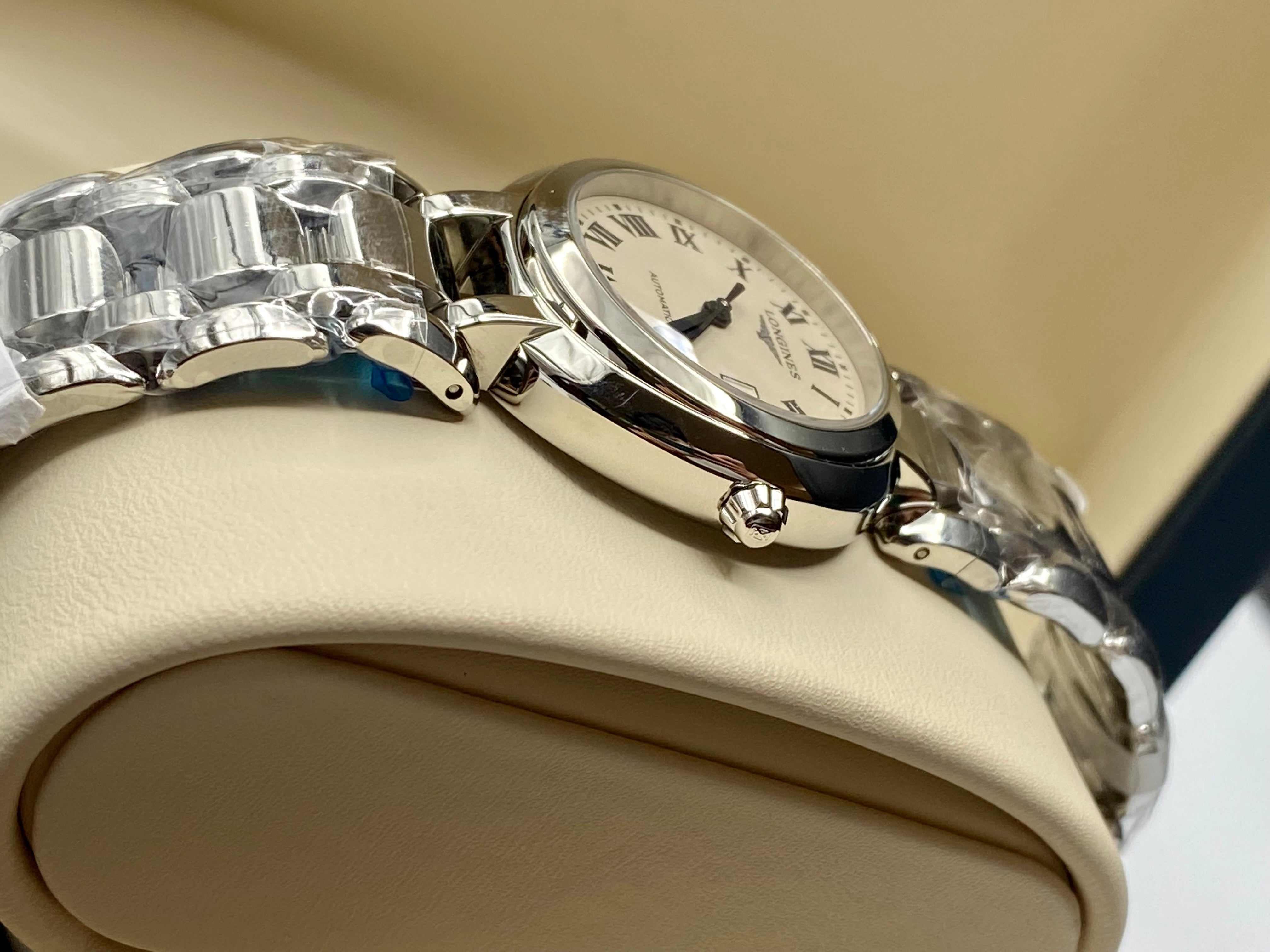 Longines PrimaLuna 30mm L8.113.4.71.6 DUF