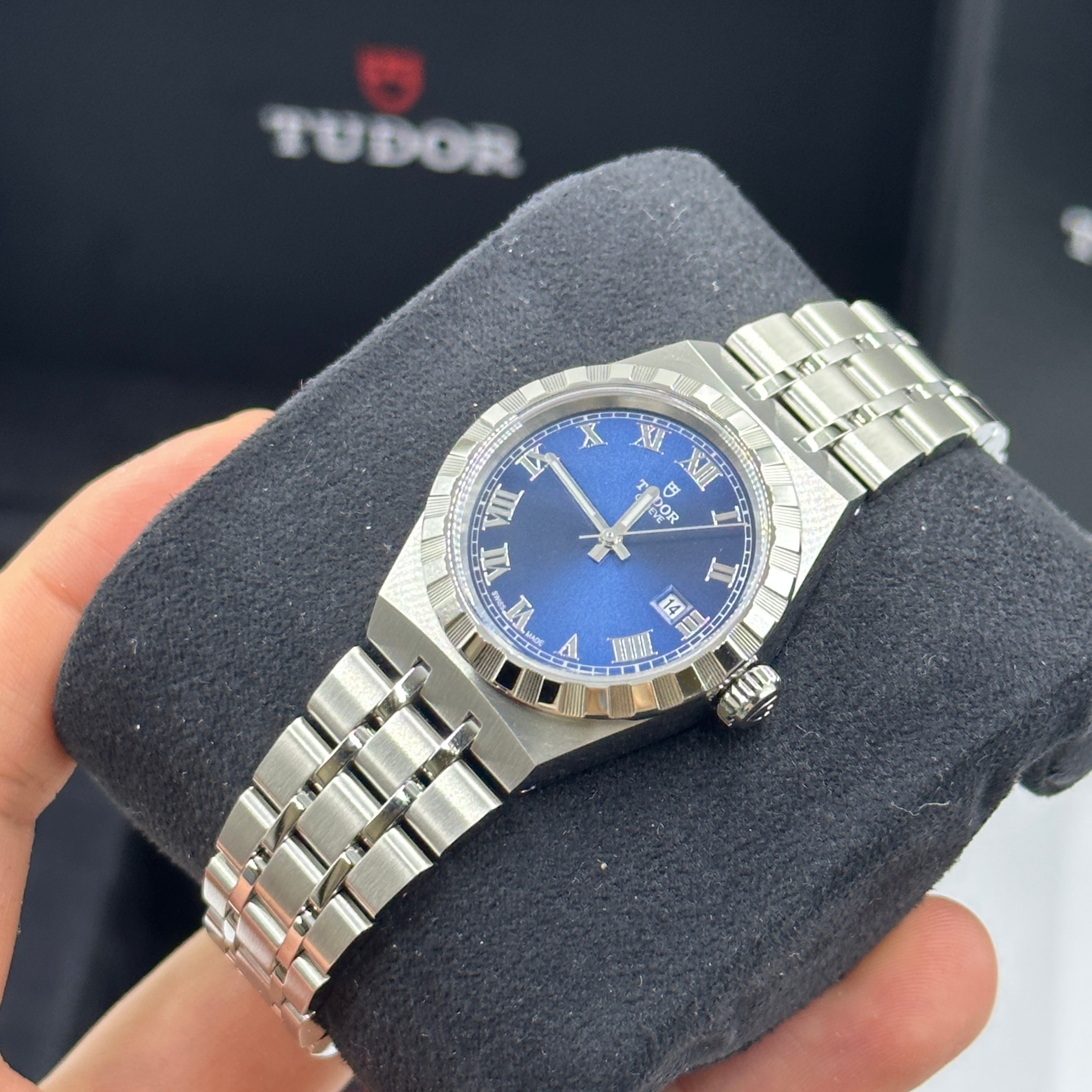 Tudor Tudor Royal 28 mm 28300-0006 Blauer römischer Stahl 2024